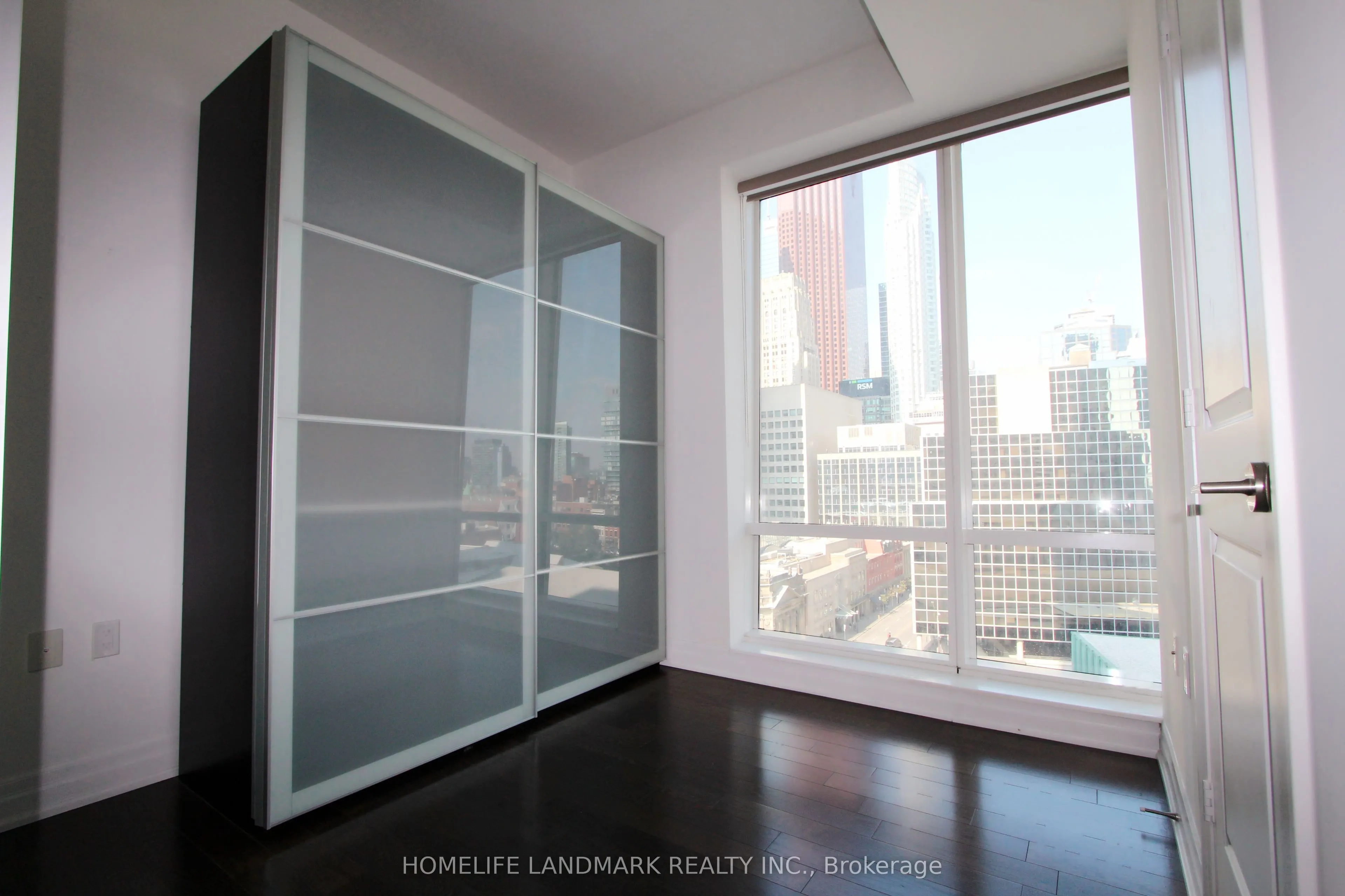 8 The Esplanade, #1107