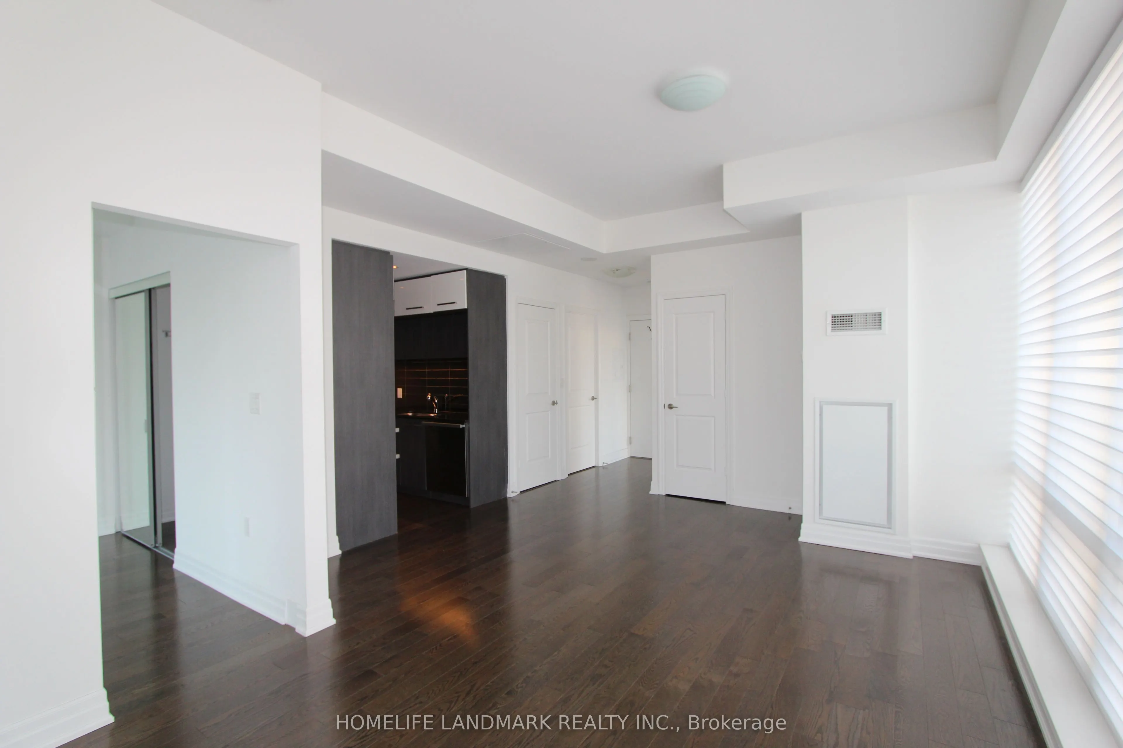 8 The Esplanade, #1107