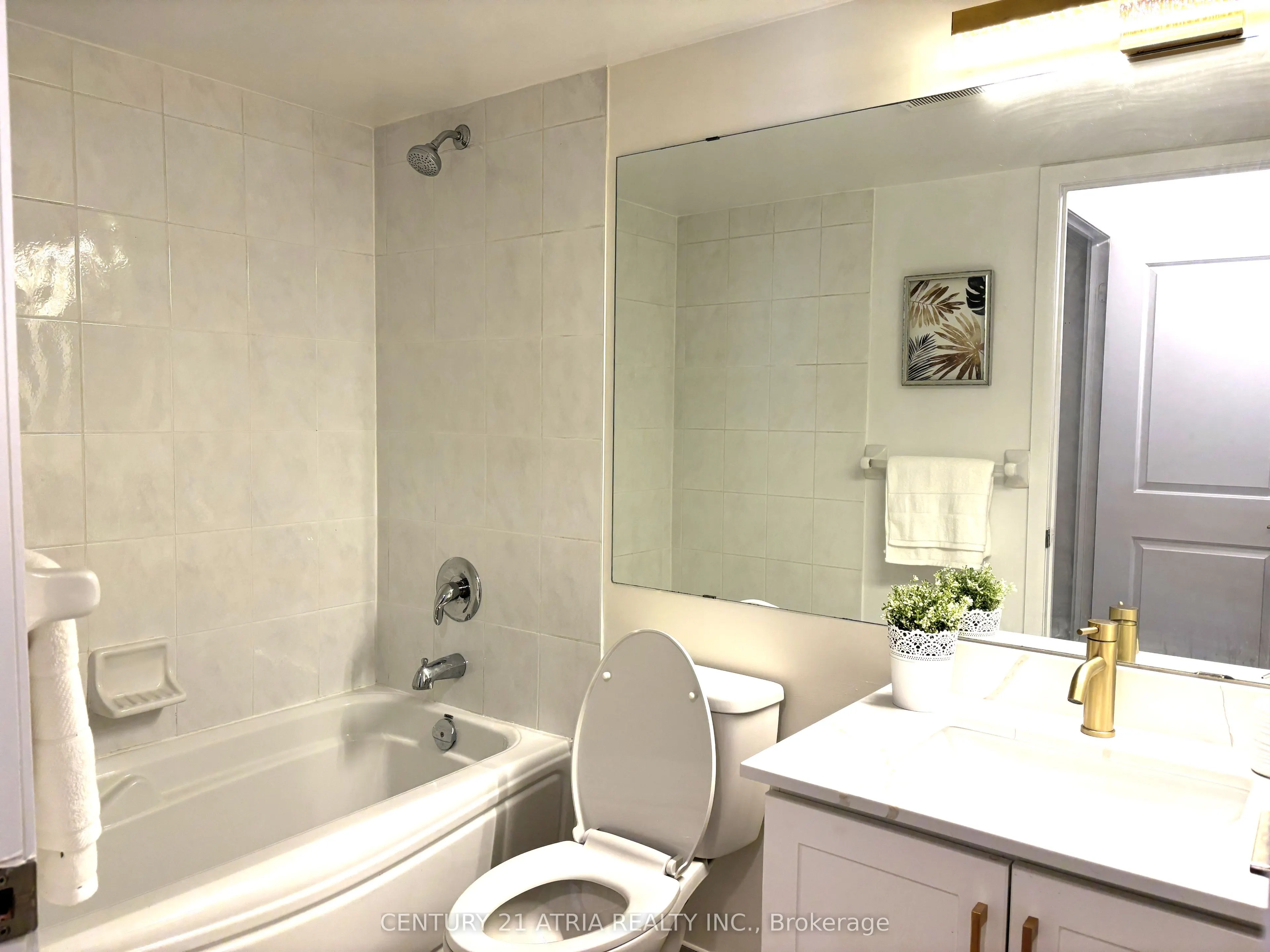 4968 Yonge Street, #1612