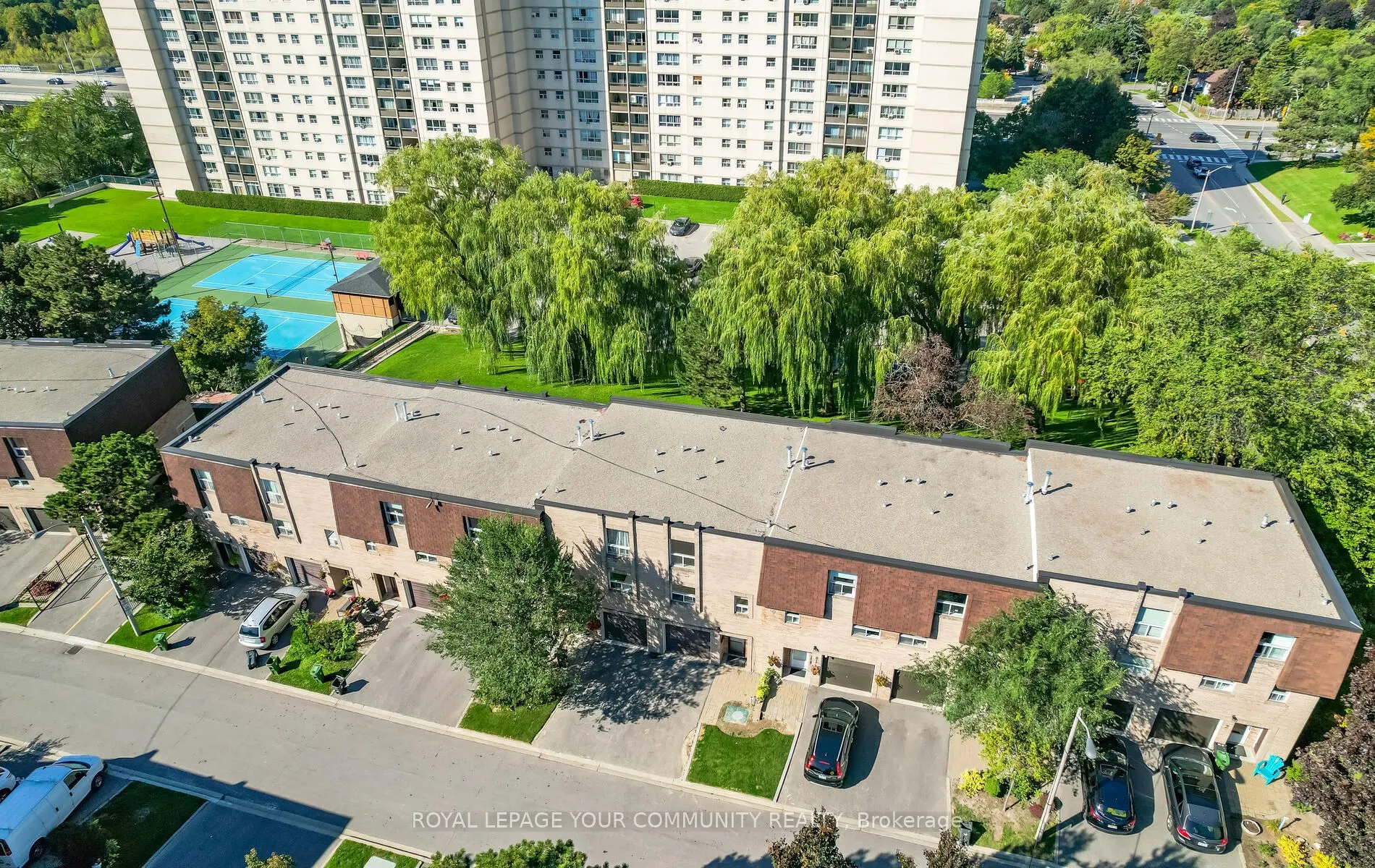 10 Village Green Way, #5