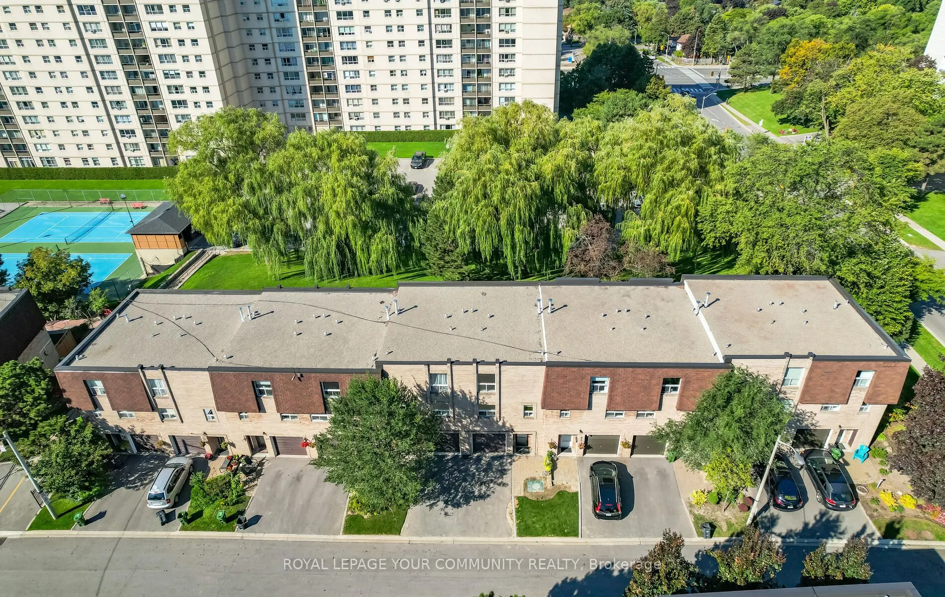 10 Village Green Way, #5