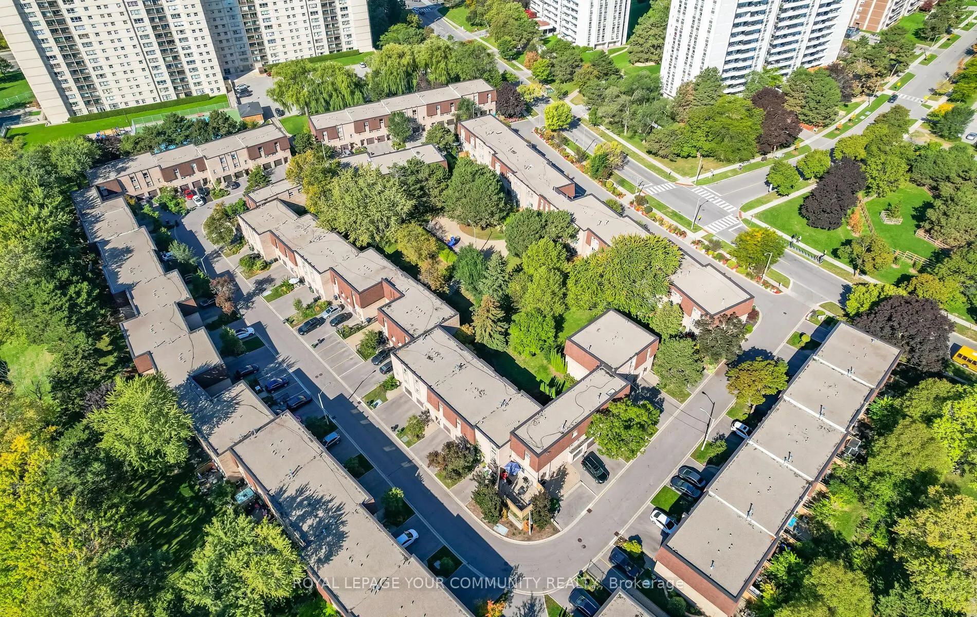 10 Village Green Way, #5