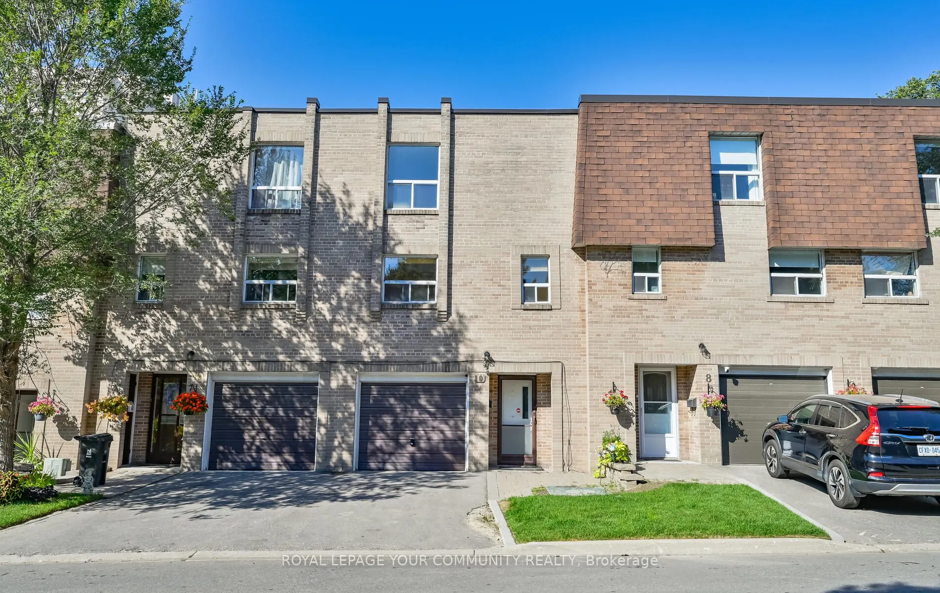 10 Village Green Way, #5