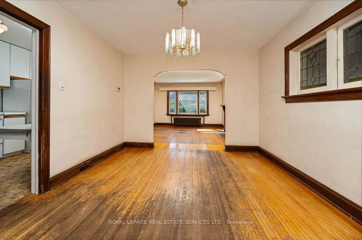 2 Parklea Drive