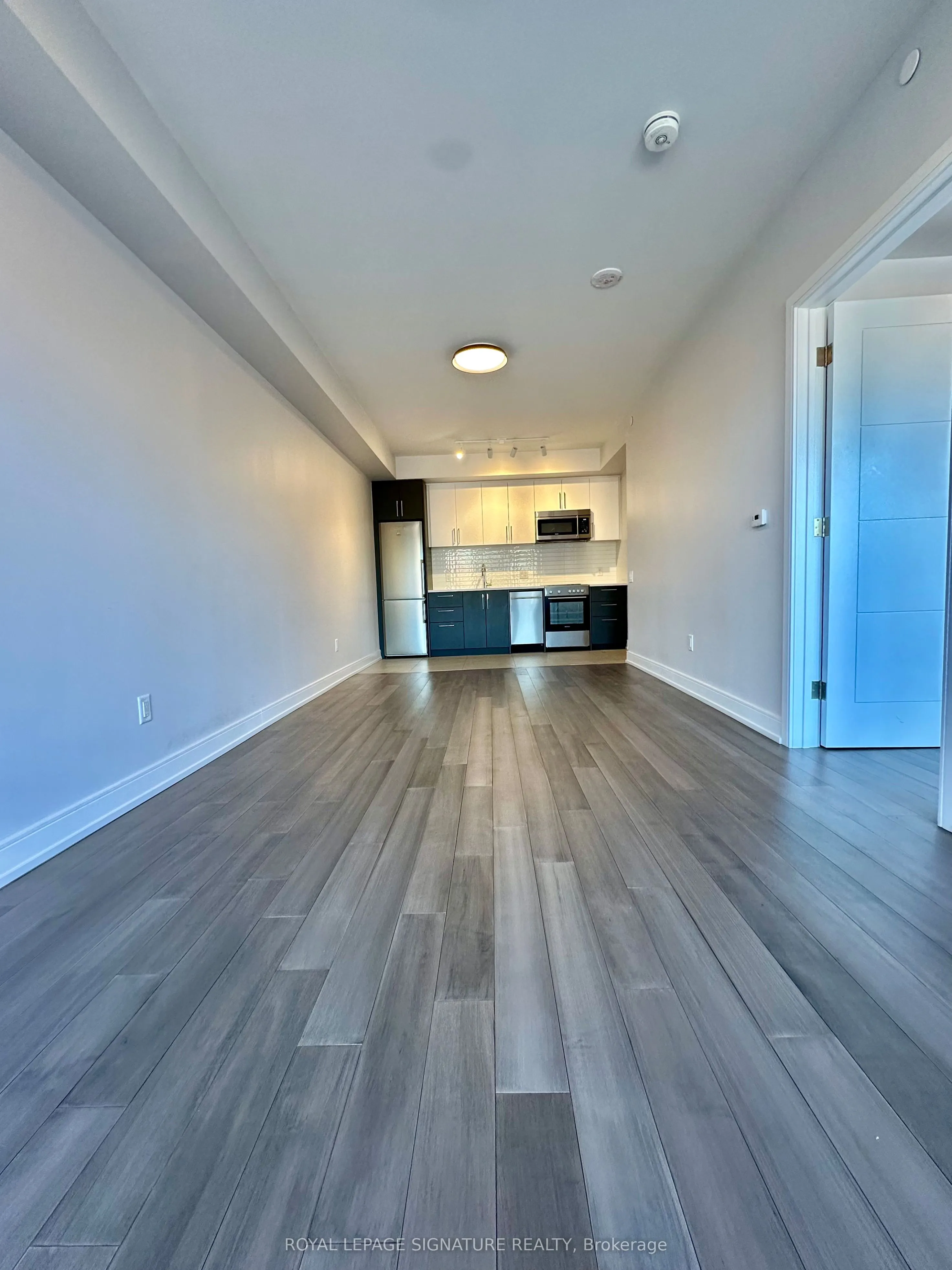 2525 Bathurst Street