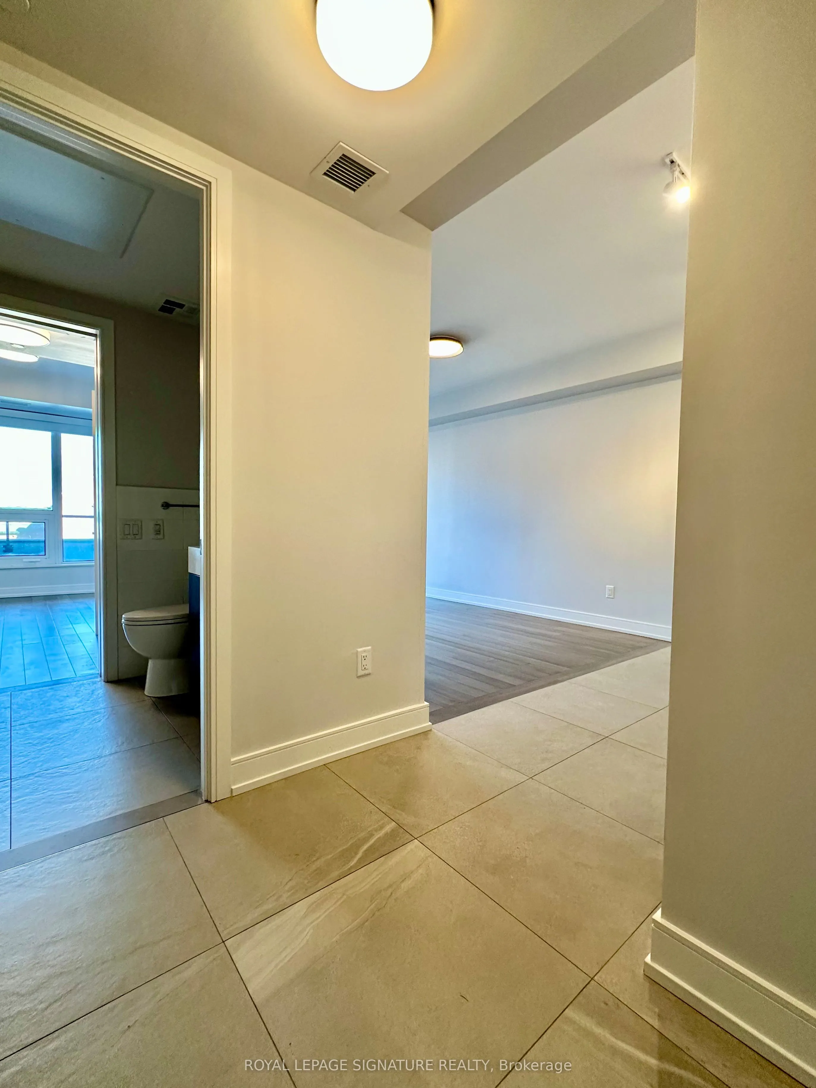 2525 Bathurst Street