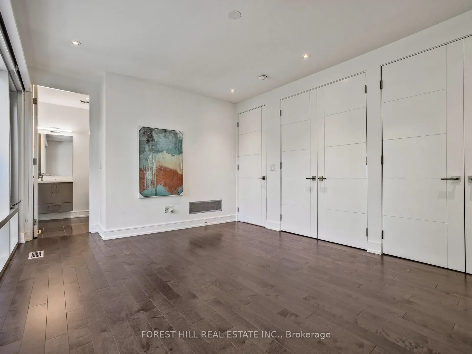 16 Viamede Crescent