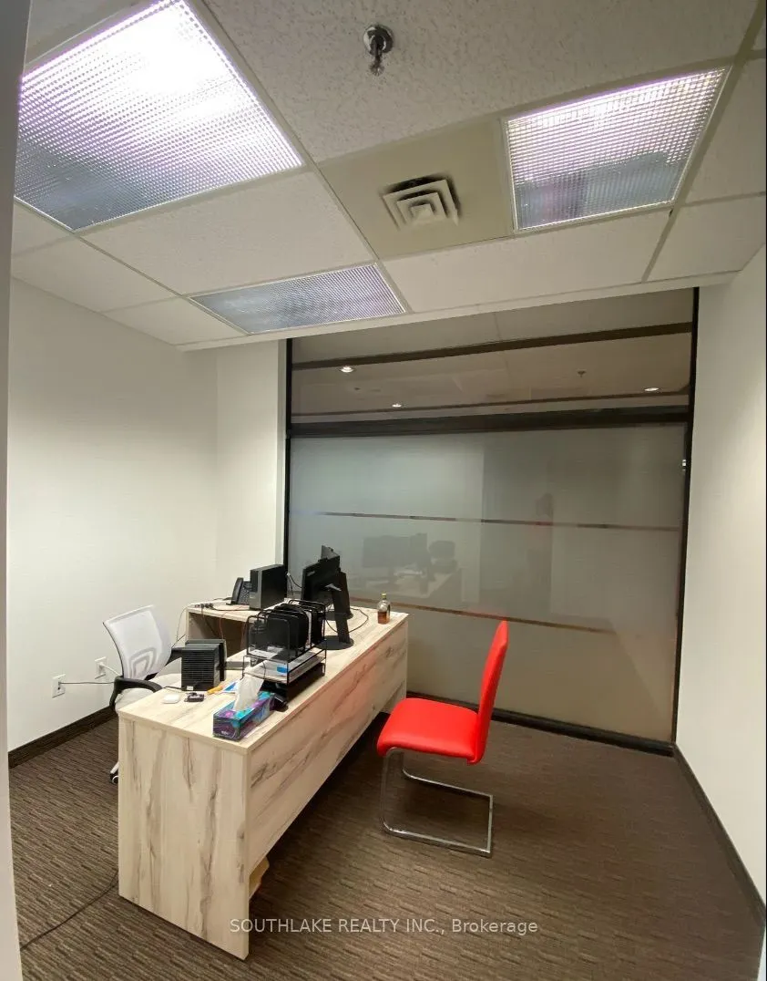 920 Yonge Street, #9