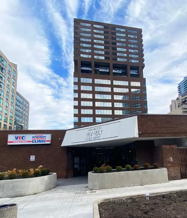 920 Yonge Street, #9
