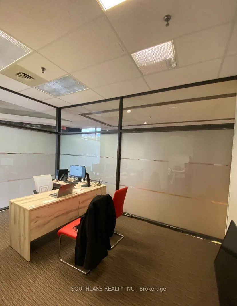 920 Yonge Street, #9