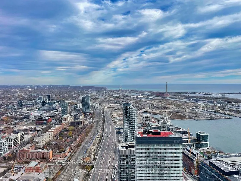 55 Cooper Street, #7606