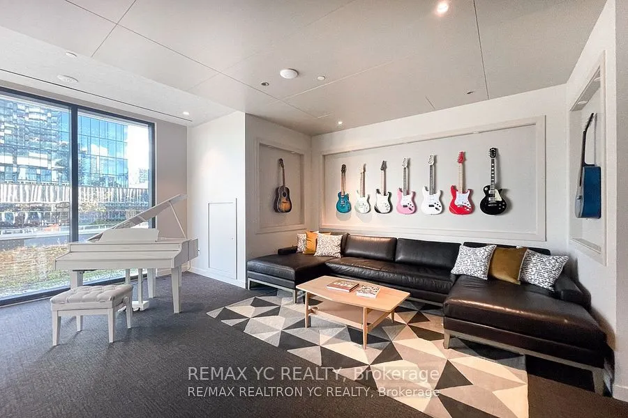 55 Cooper Street, #7606