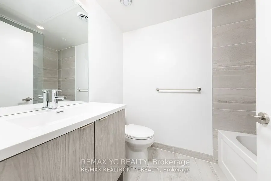 55 Cooper Street, #7606