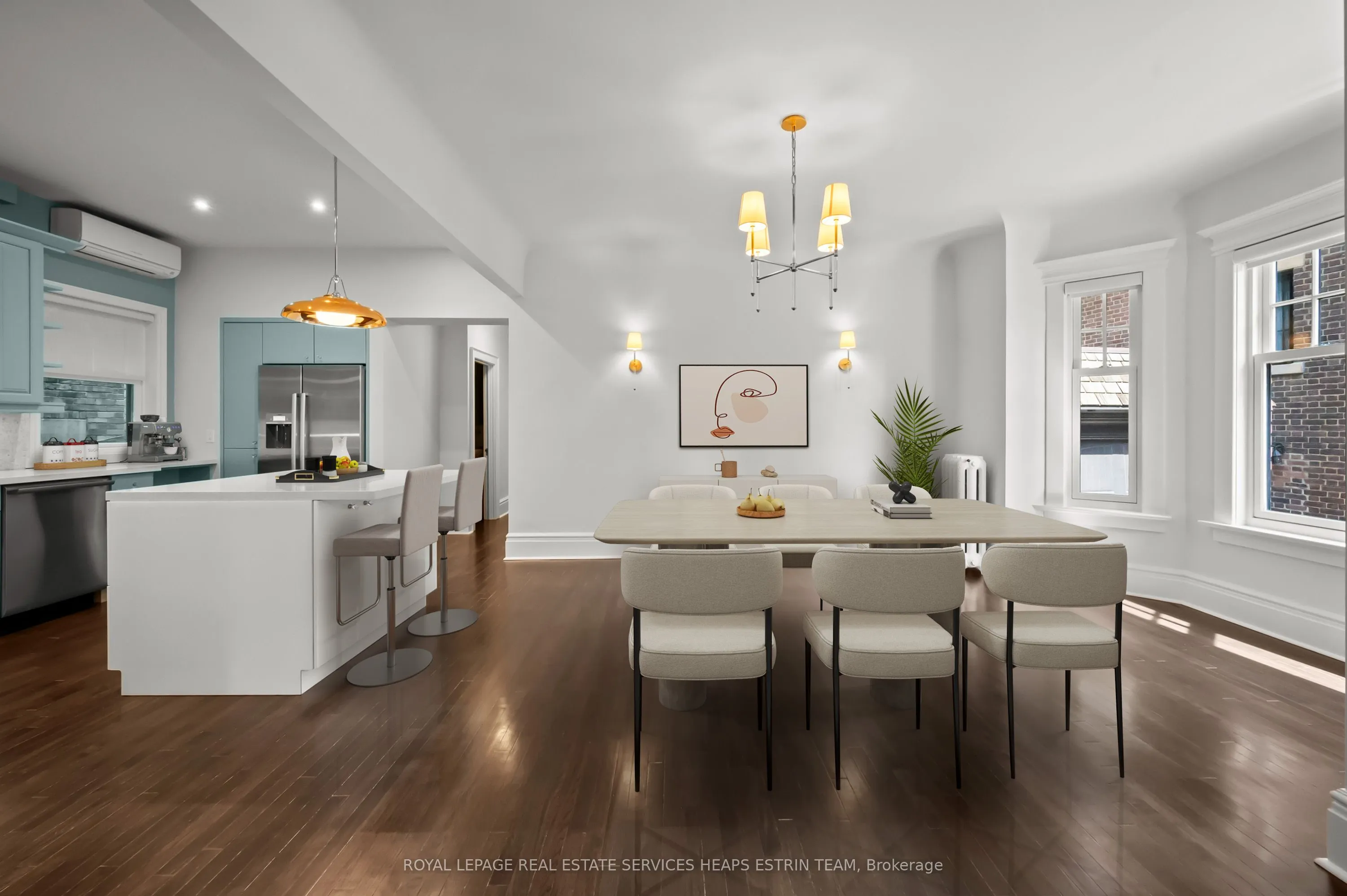 18 Castle Frank Crescent, #Main