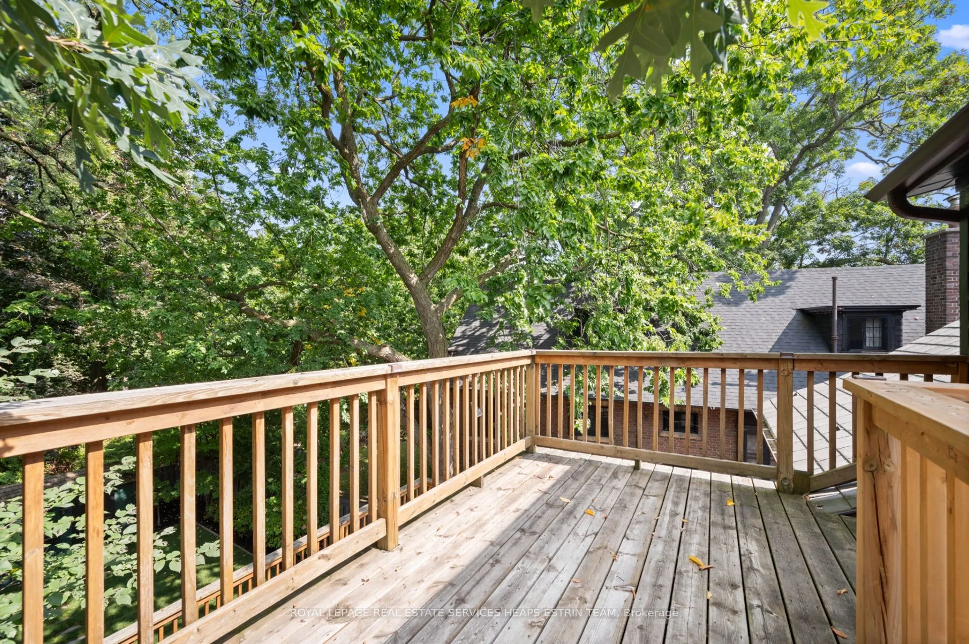 18 Castle Frank Crescent, #Third
