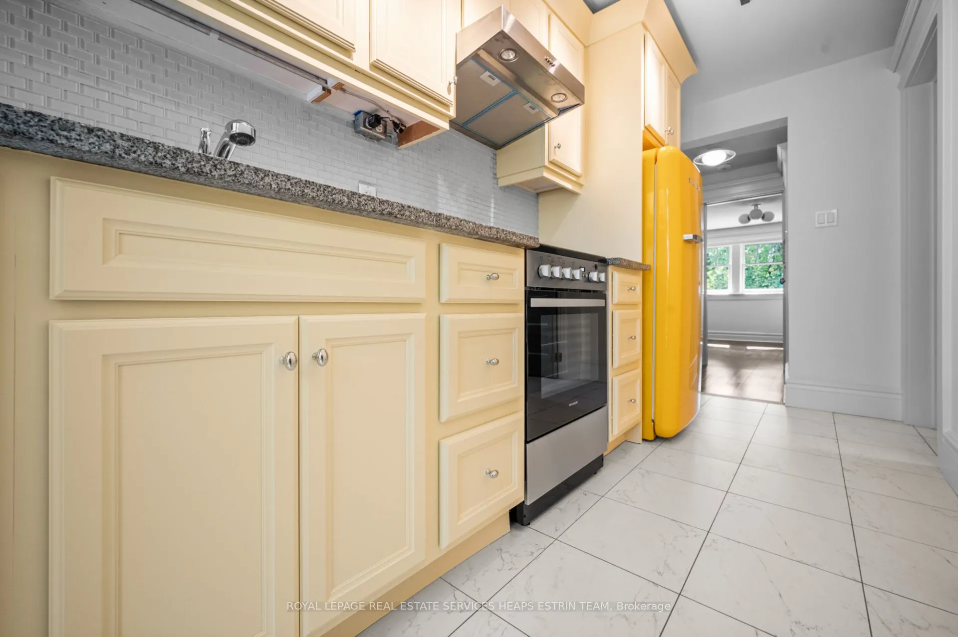18 Castle Frank Crescent, #Third