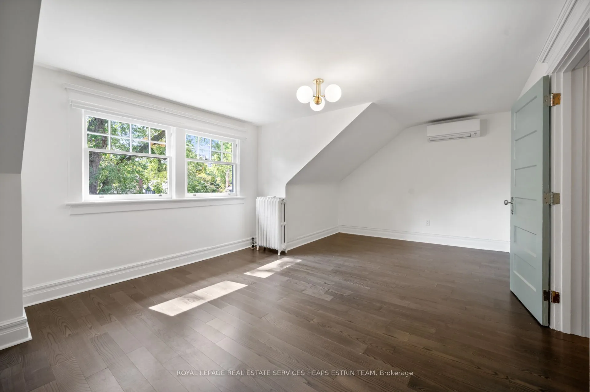 18 Castle Frank Crescent, #Third