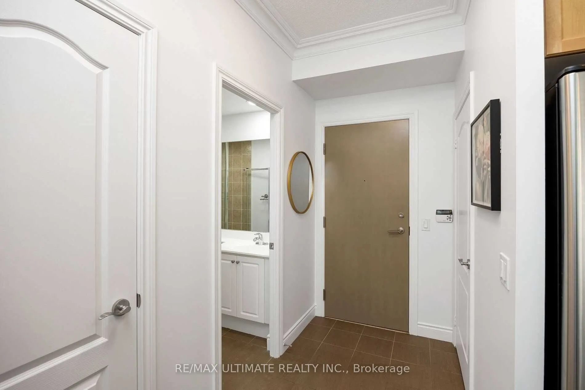 319 Merton Street, #1009