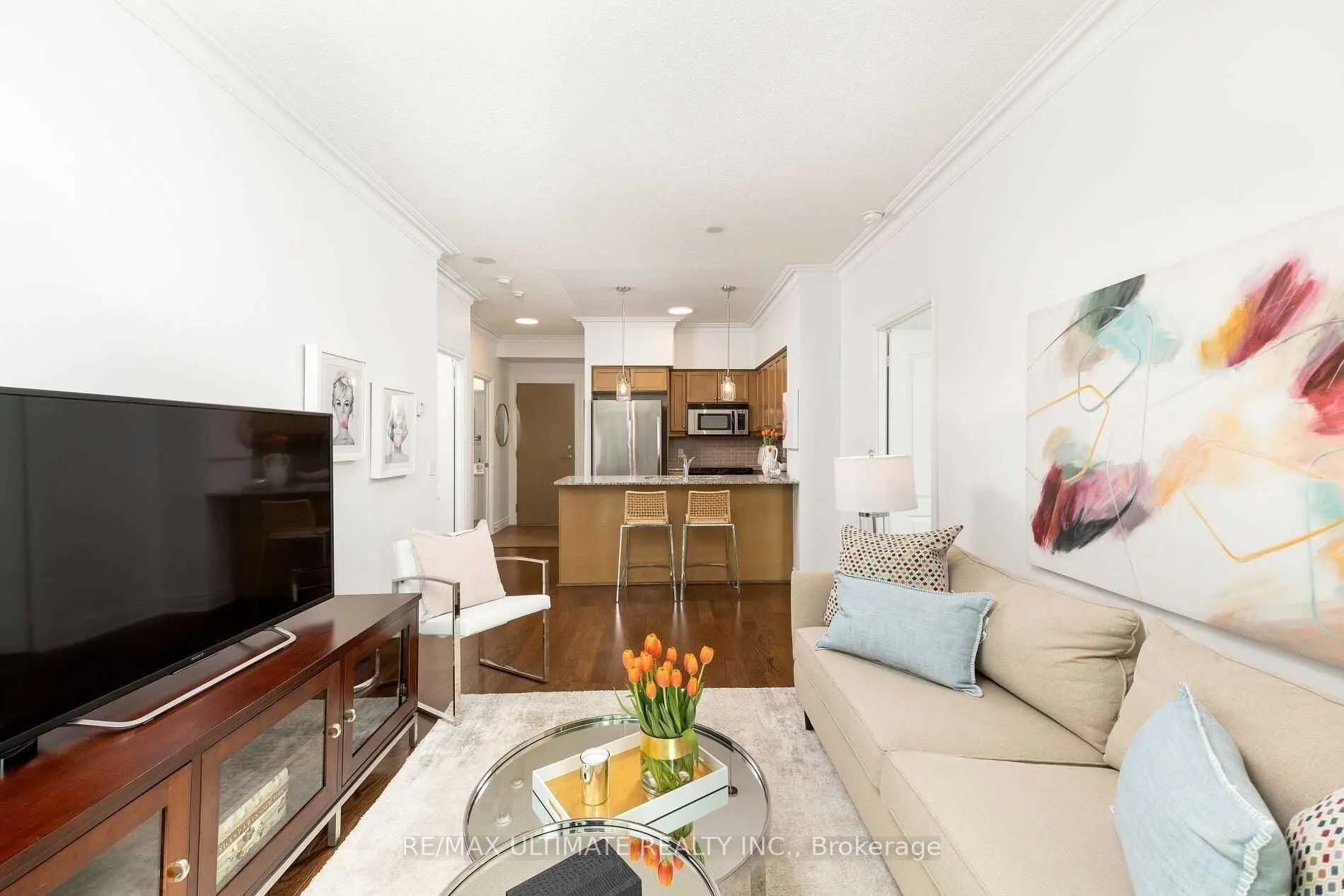 319 Merton Street, #1009