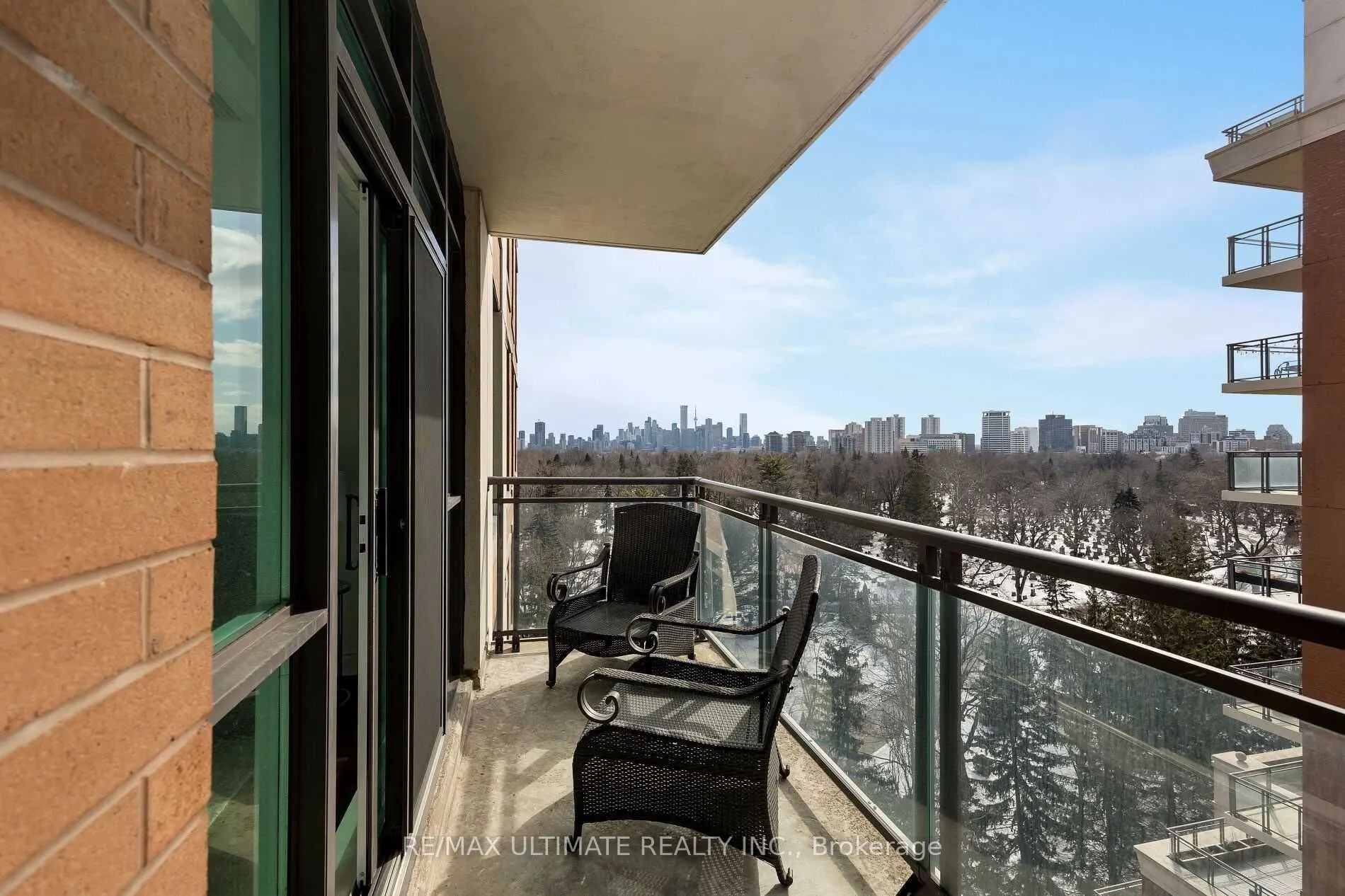 319 Merton Street, #1009