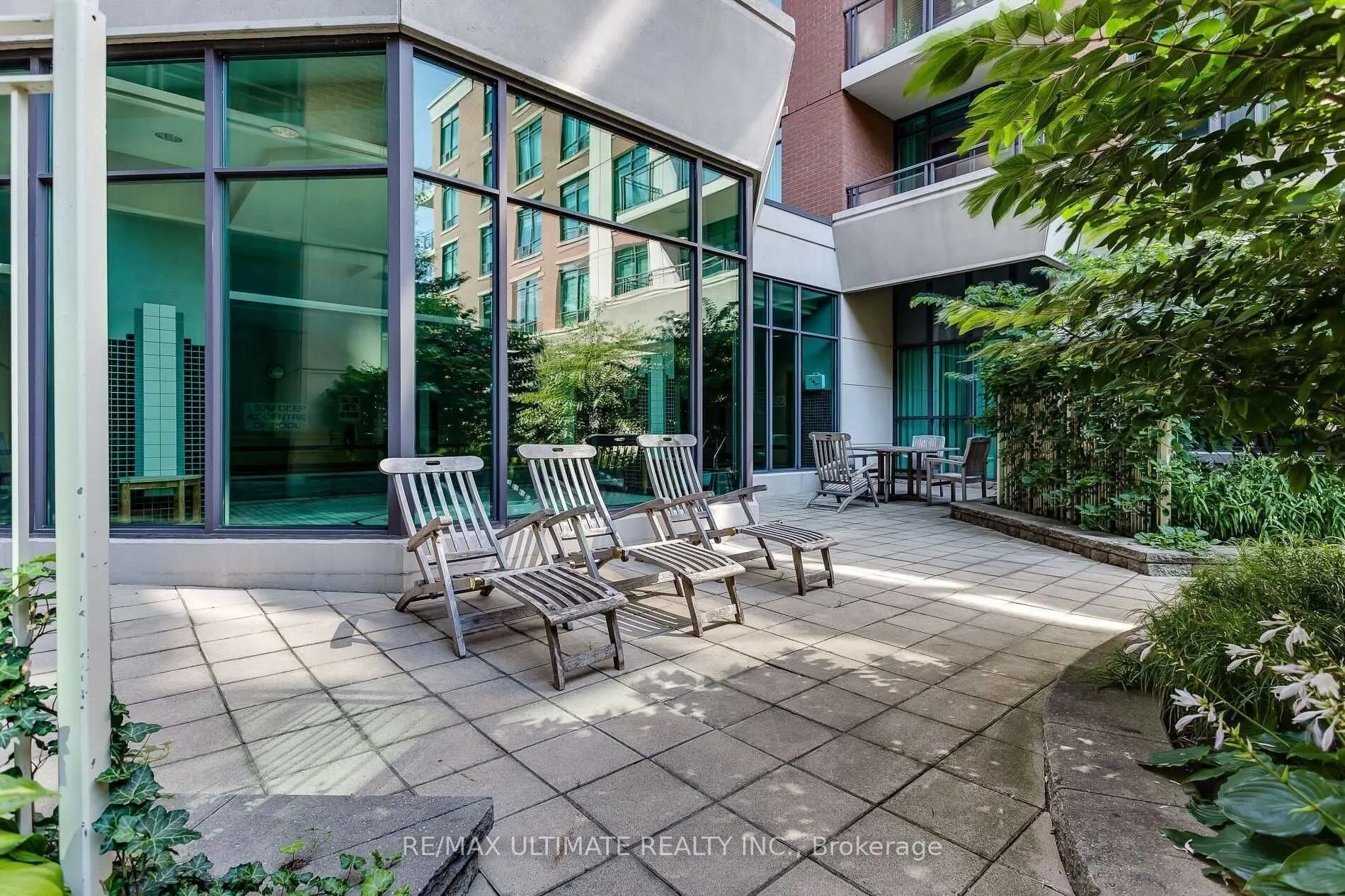319 Merton Street, #1009