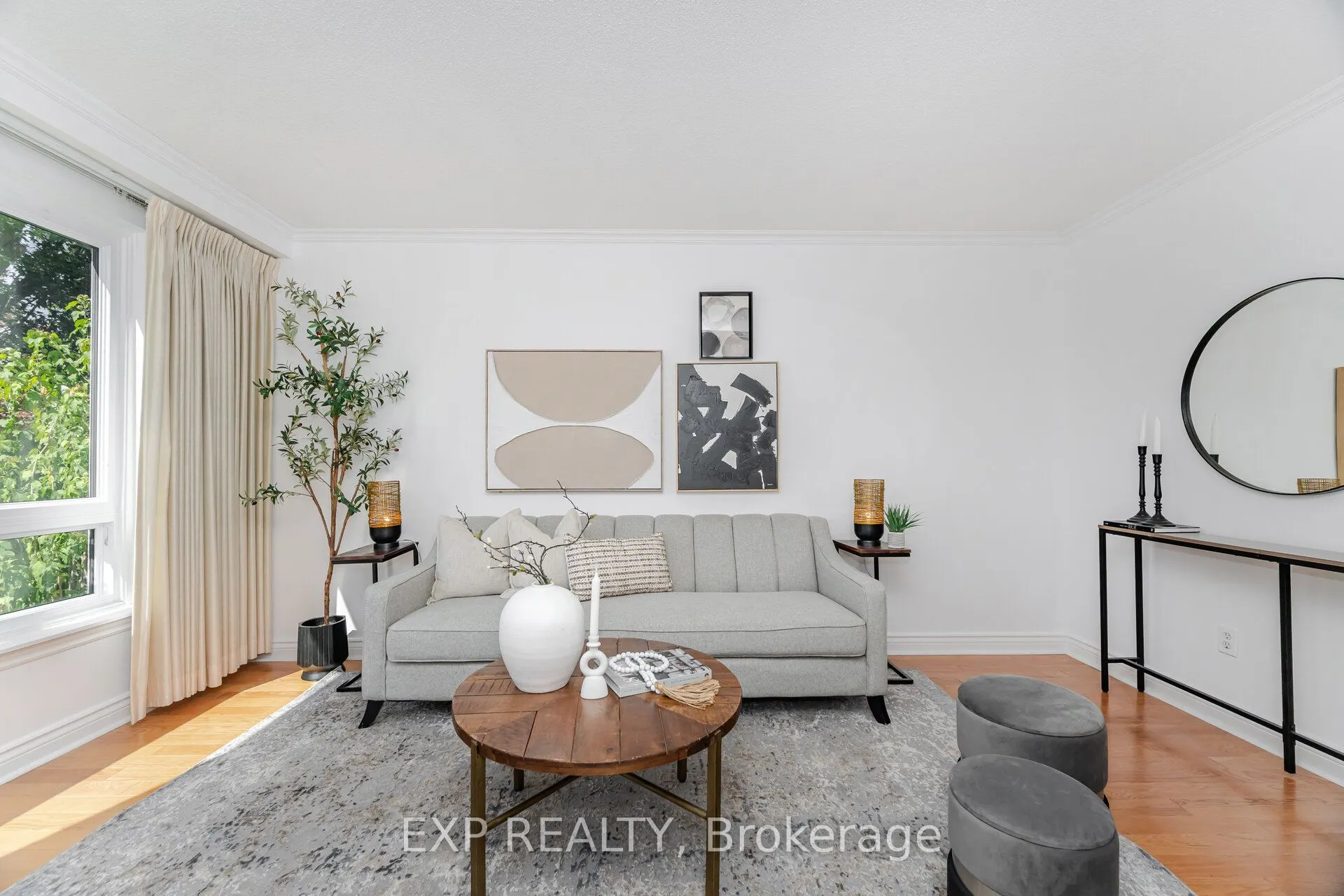 125 Hollyberry Trail