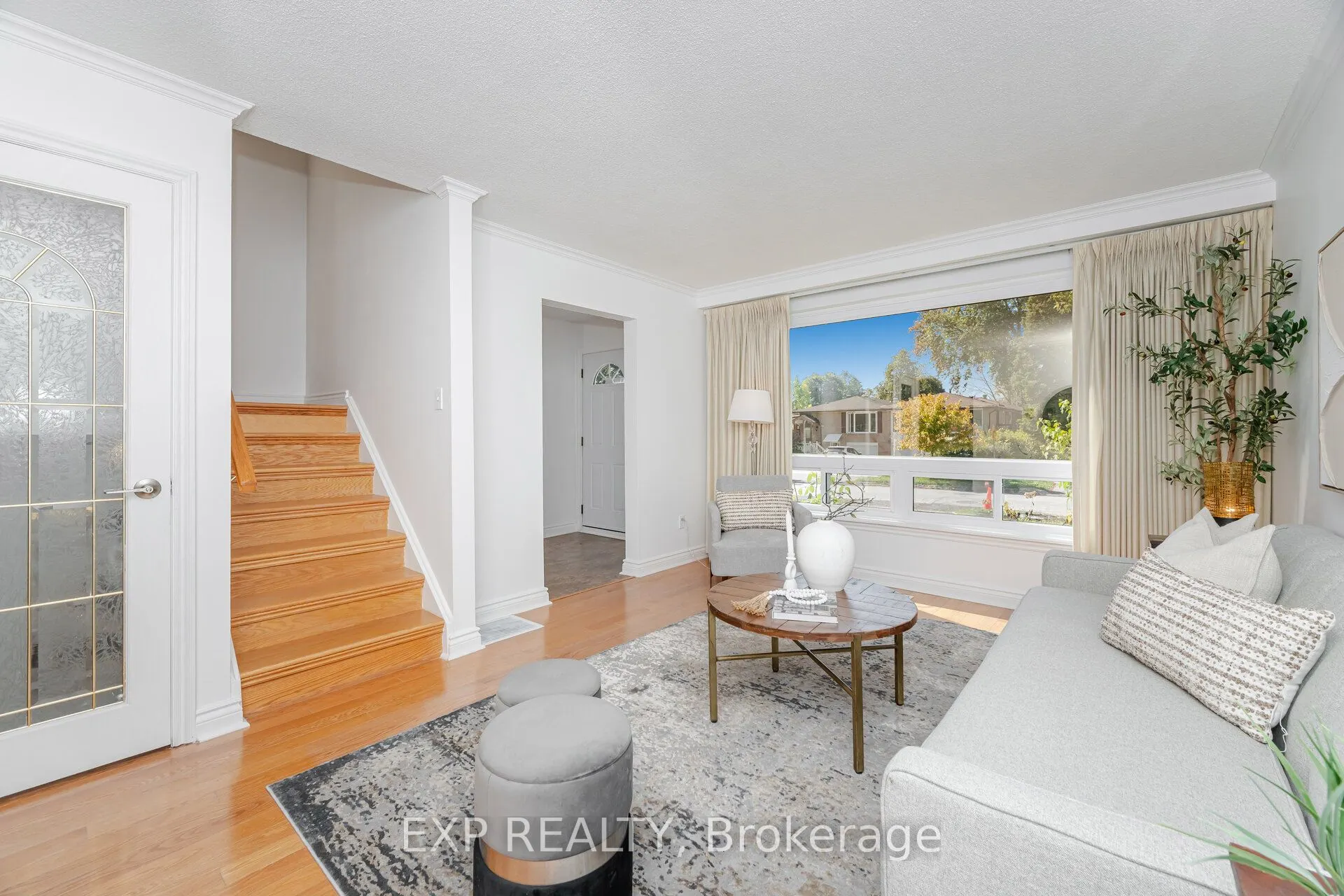125 Hollyberry Trail