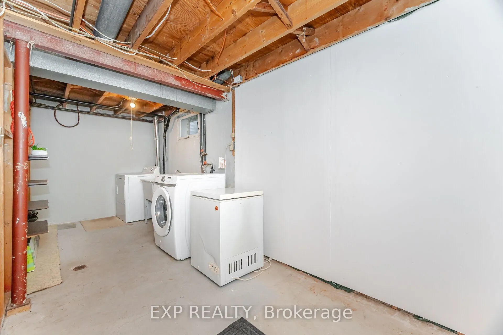 125 Hollyberry Trail