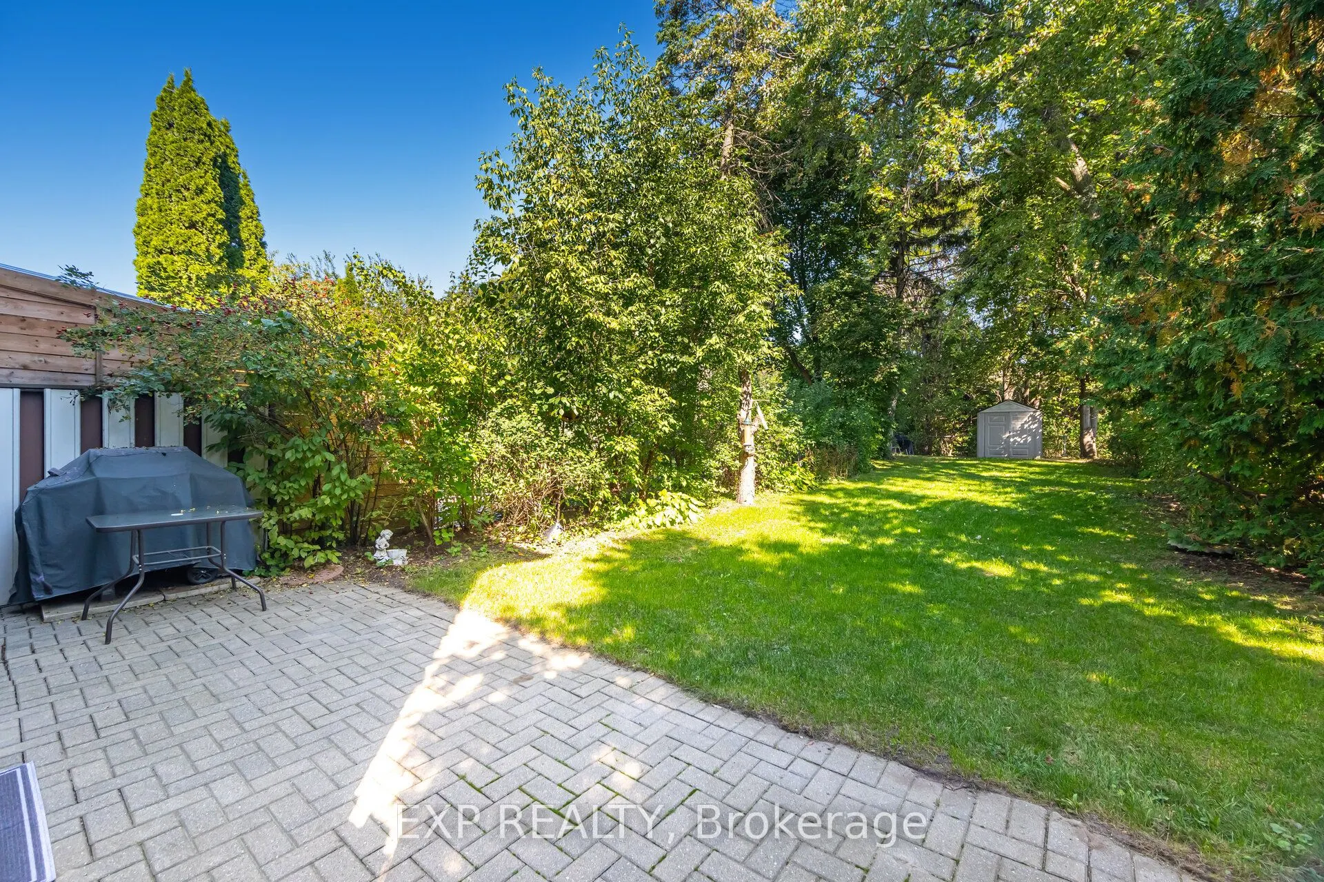 125 Hollyberry Trail