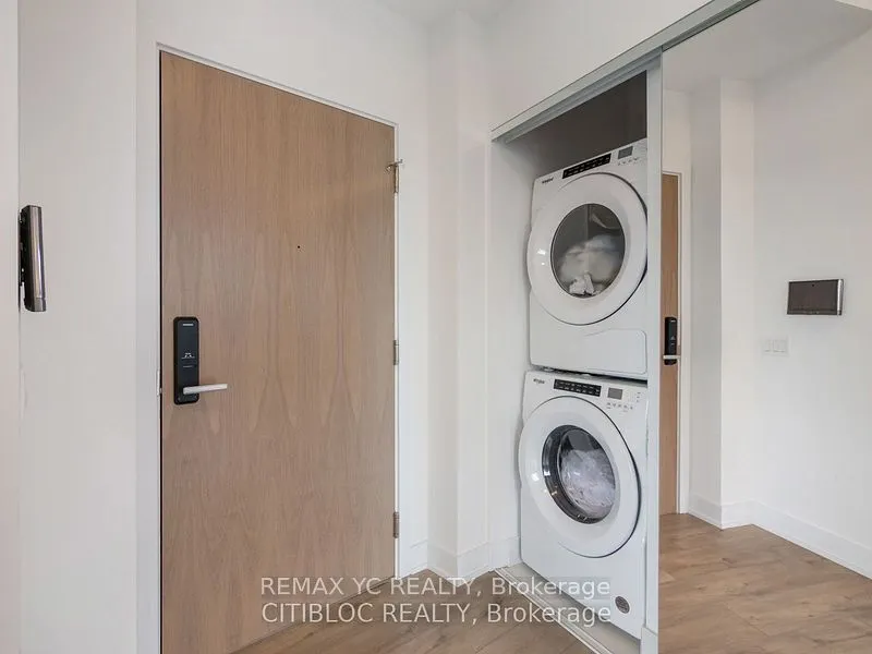 585 Bloor Street E, #317