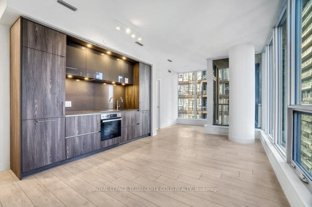 35 Mercer Street, #2312