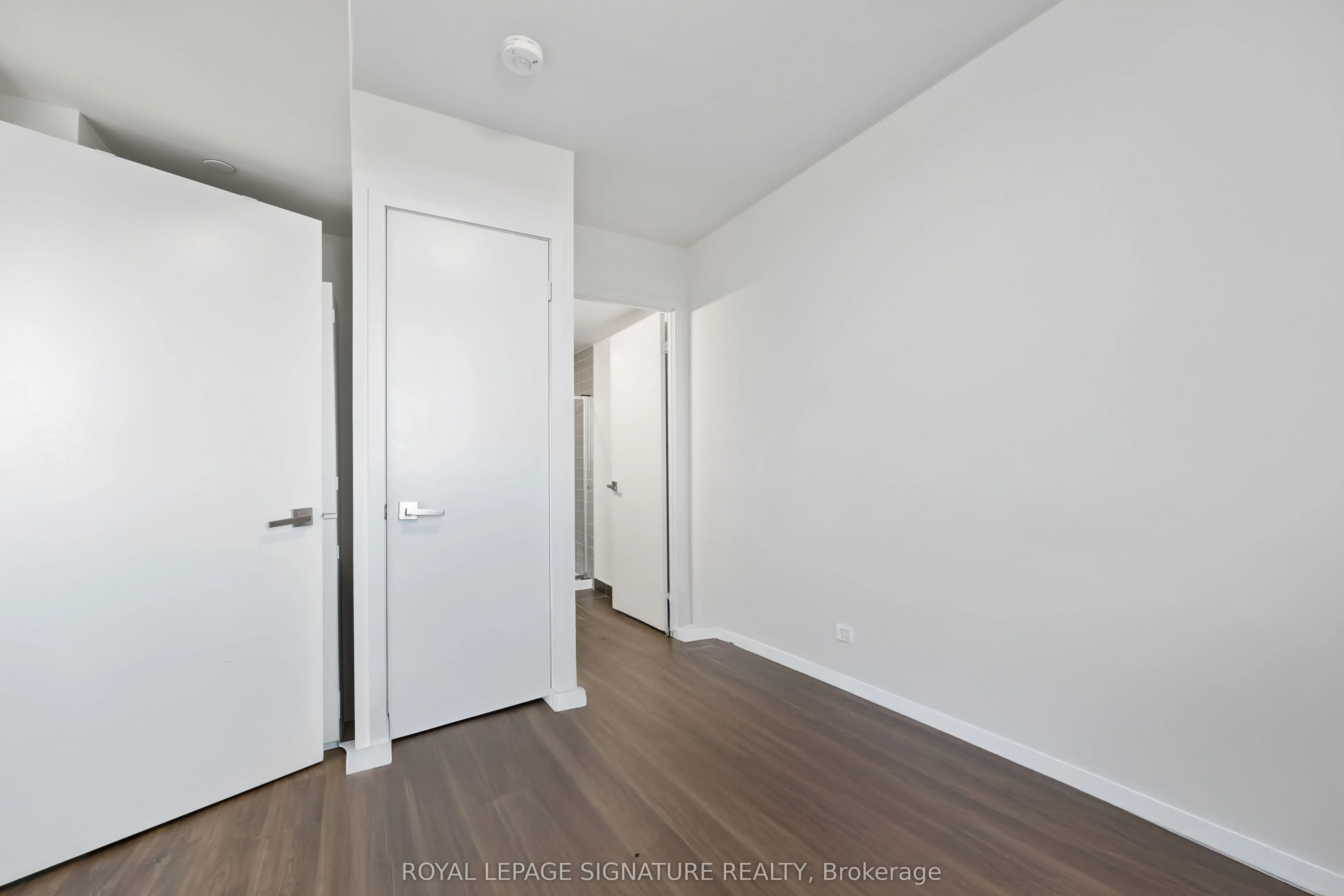 30 Tretti Way, #216