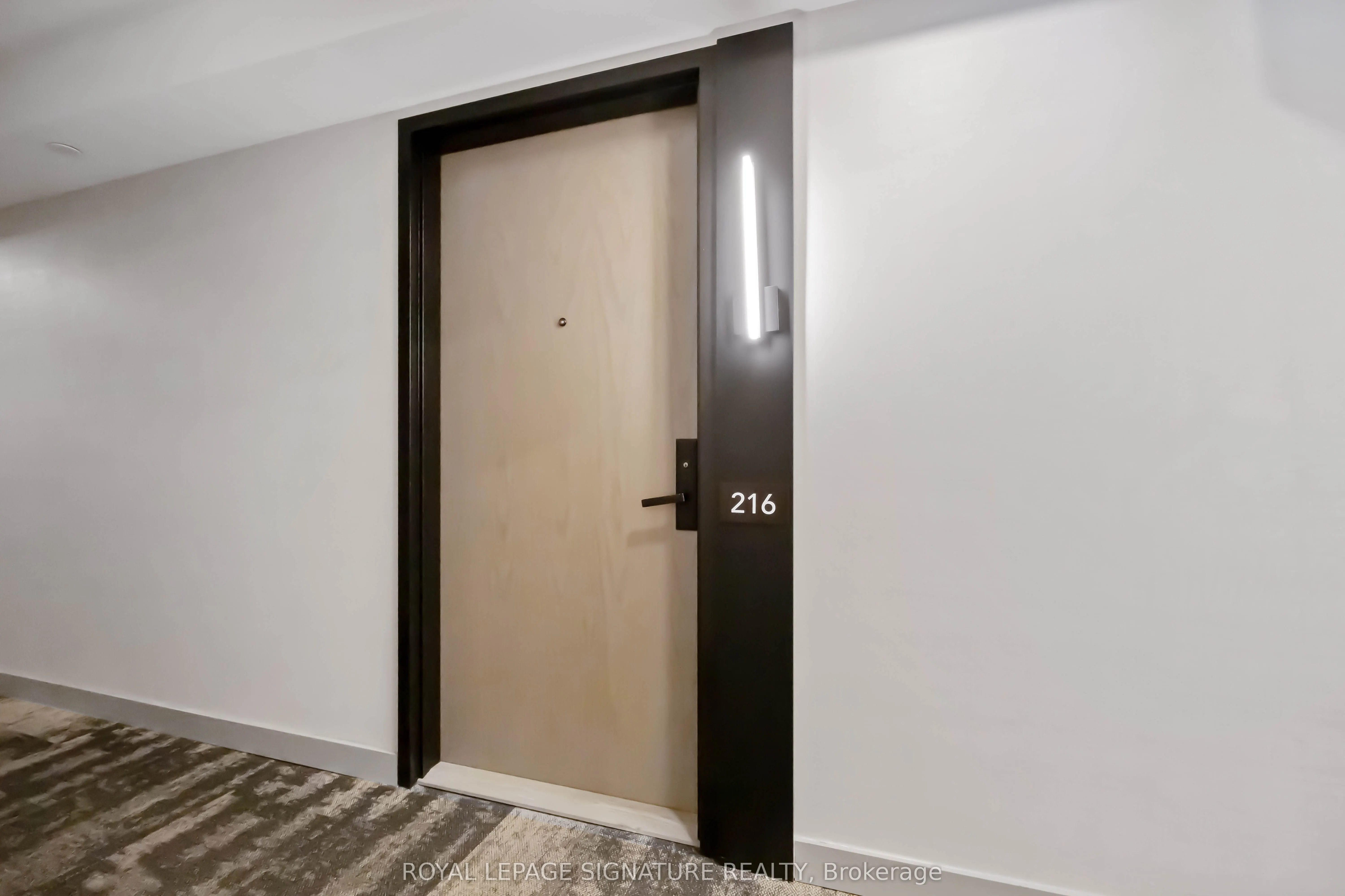 30 Tretti Way, #216