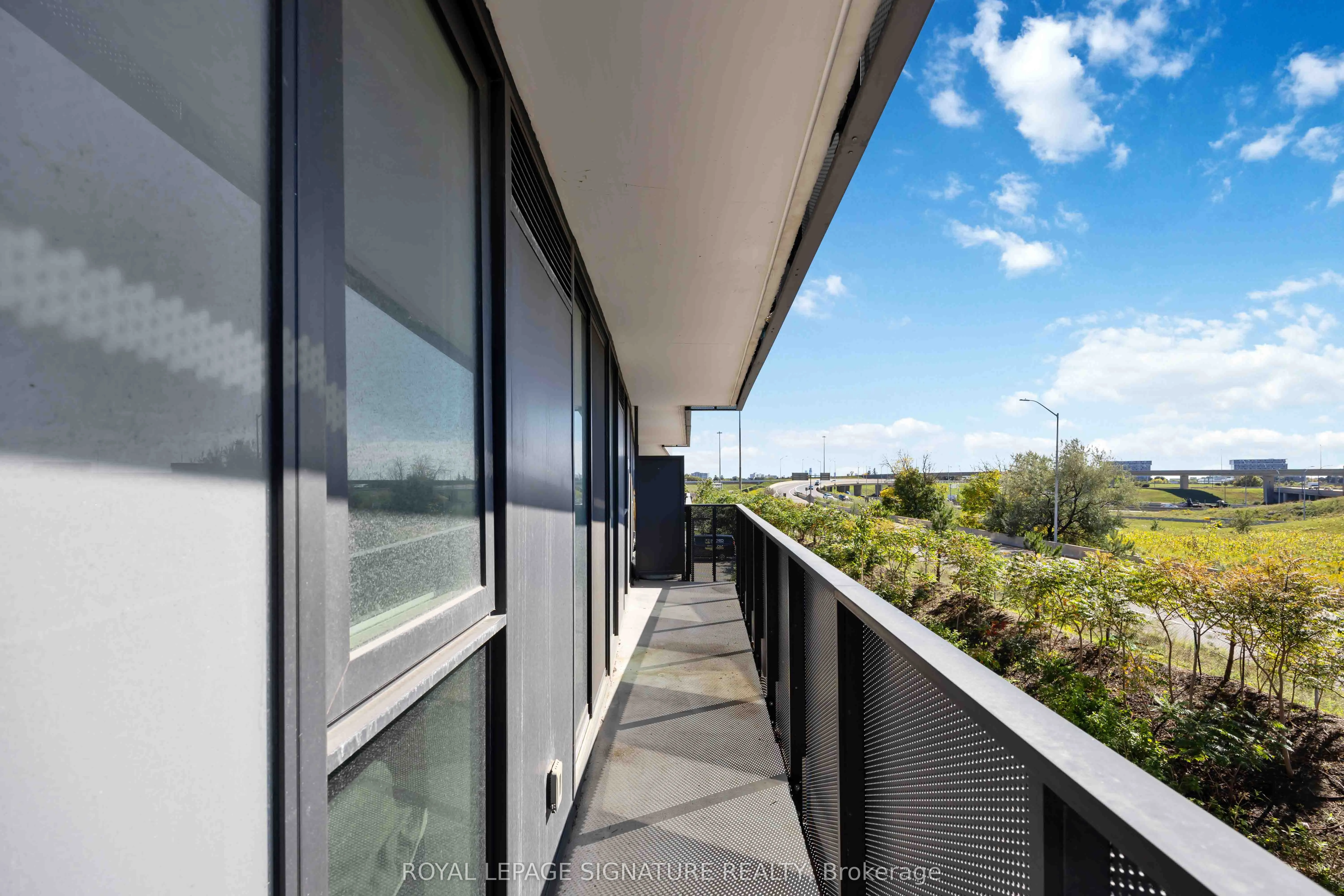 30 Tretti Way, #216