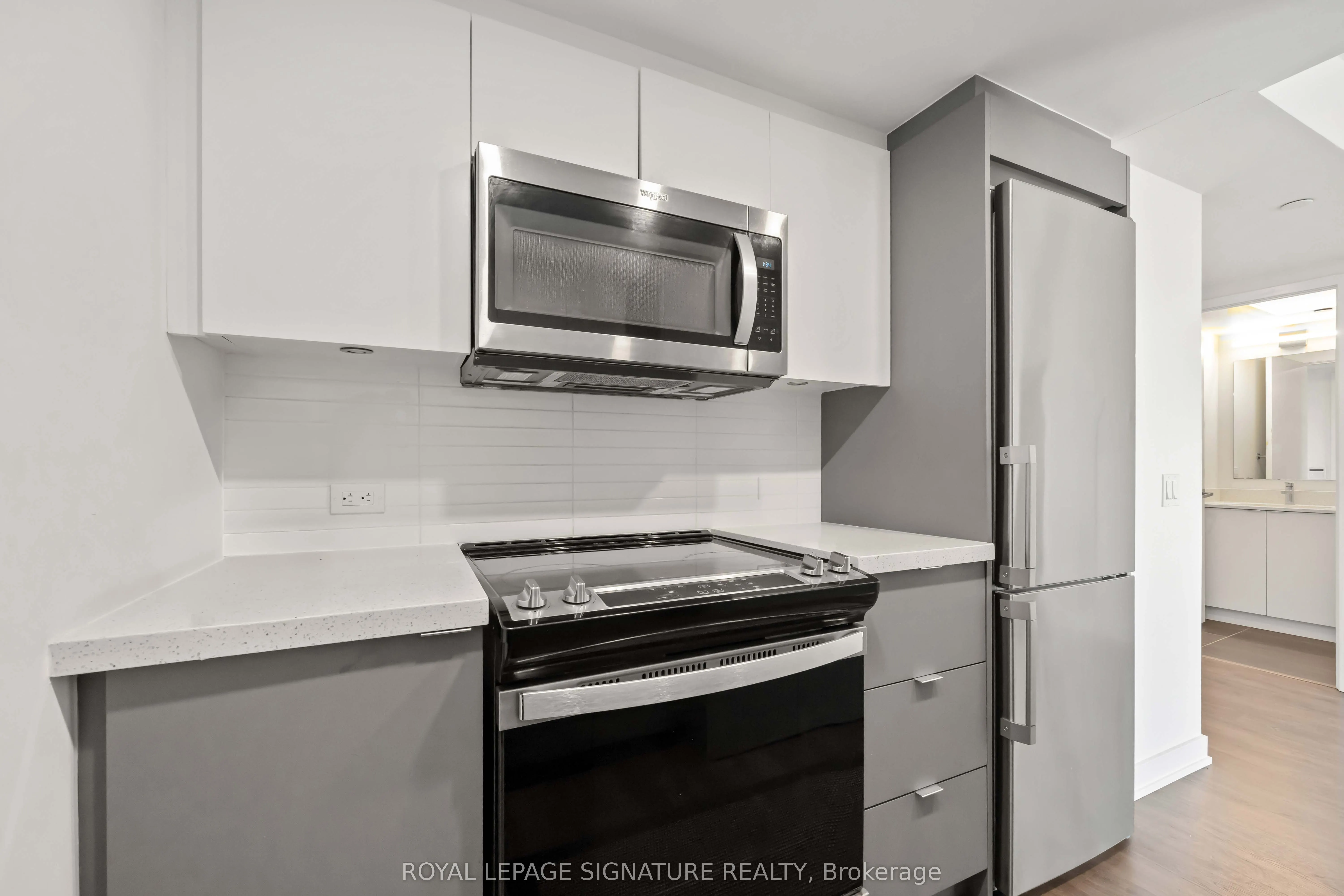30 Tretti Way, #216