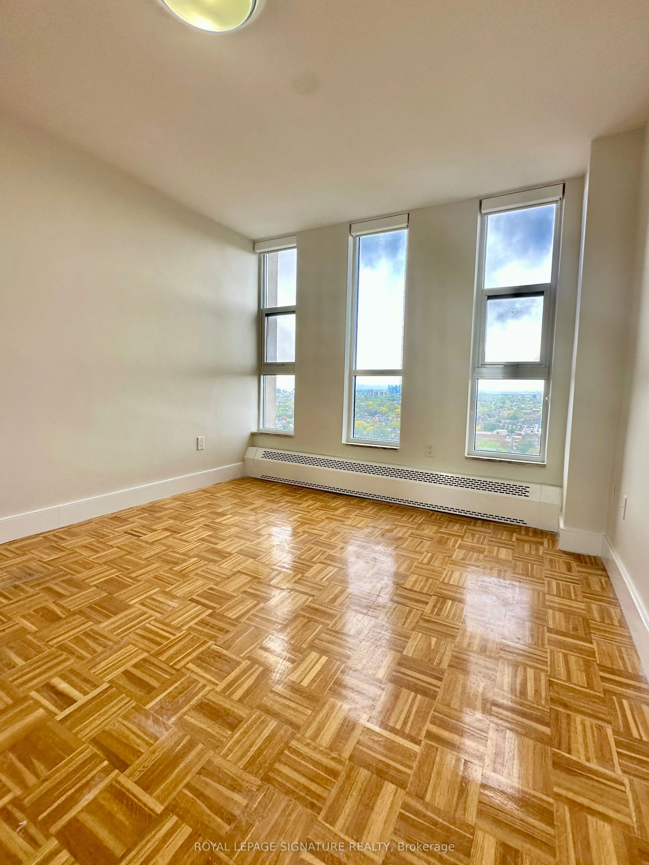666 Spadina Avenue, #2311