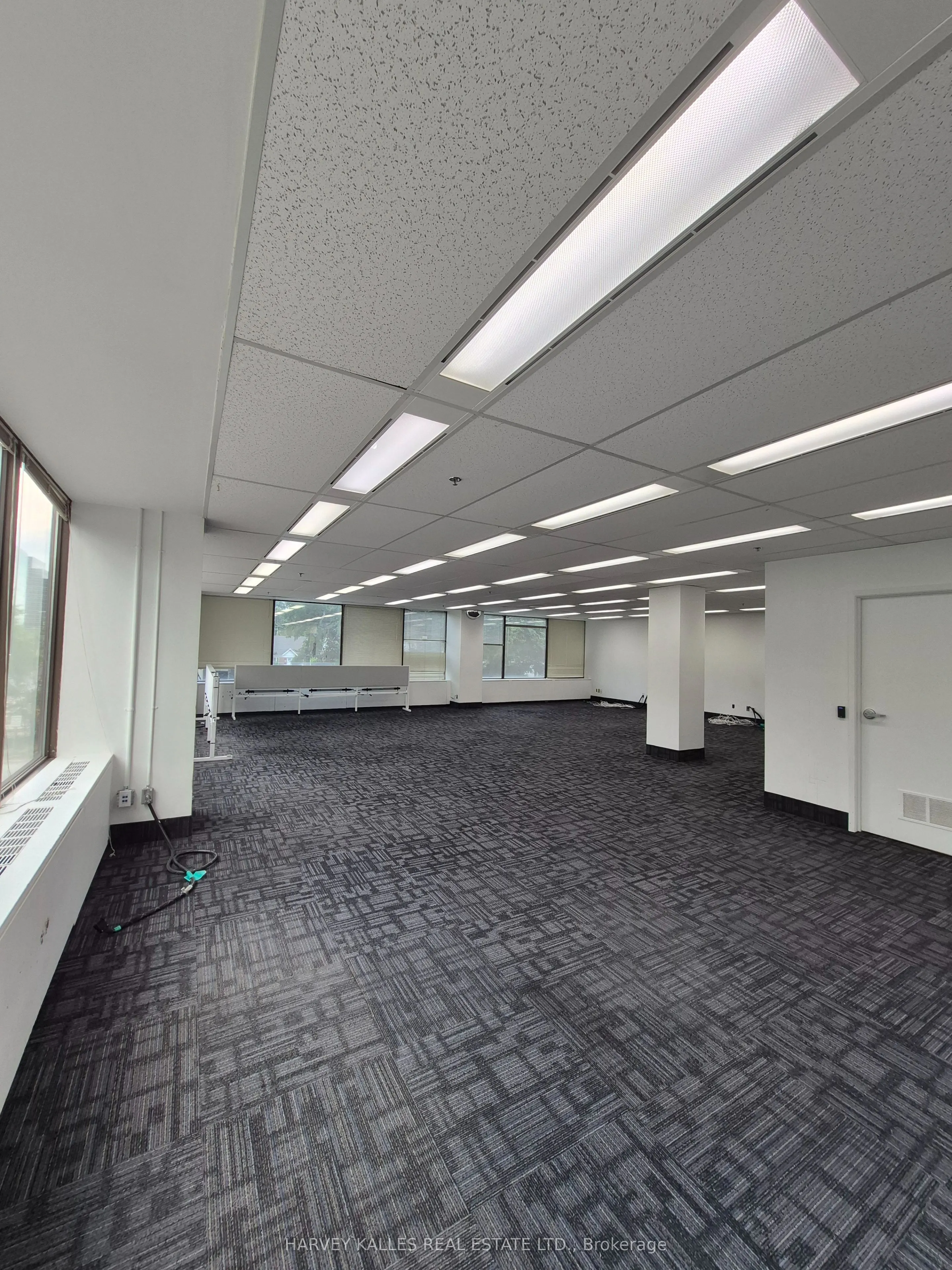45 Sheppard Avenue E, #204