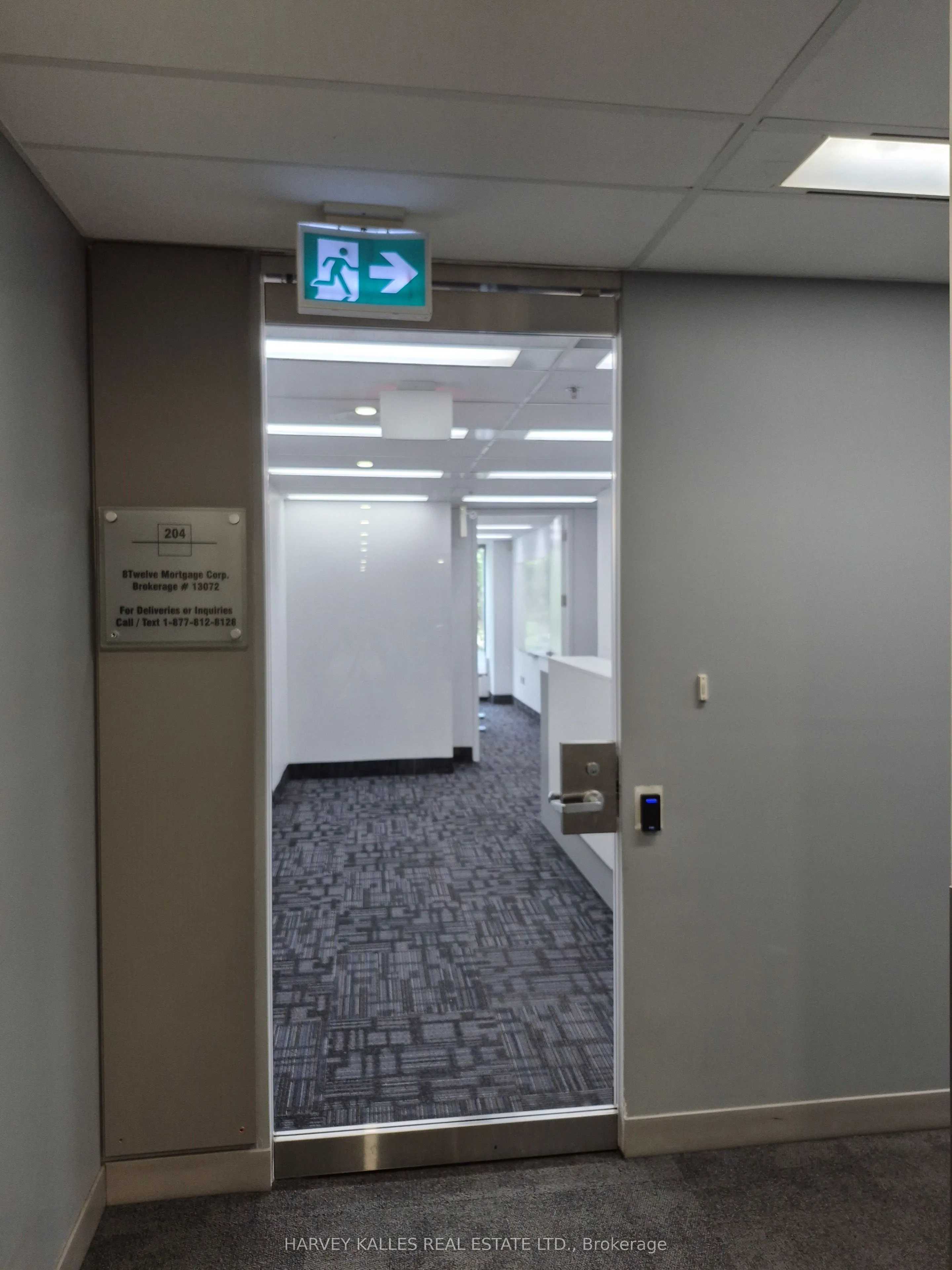 45 Sheppard Avenue E, #204