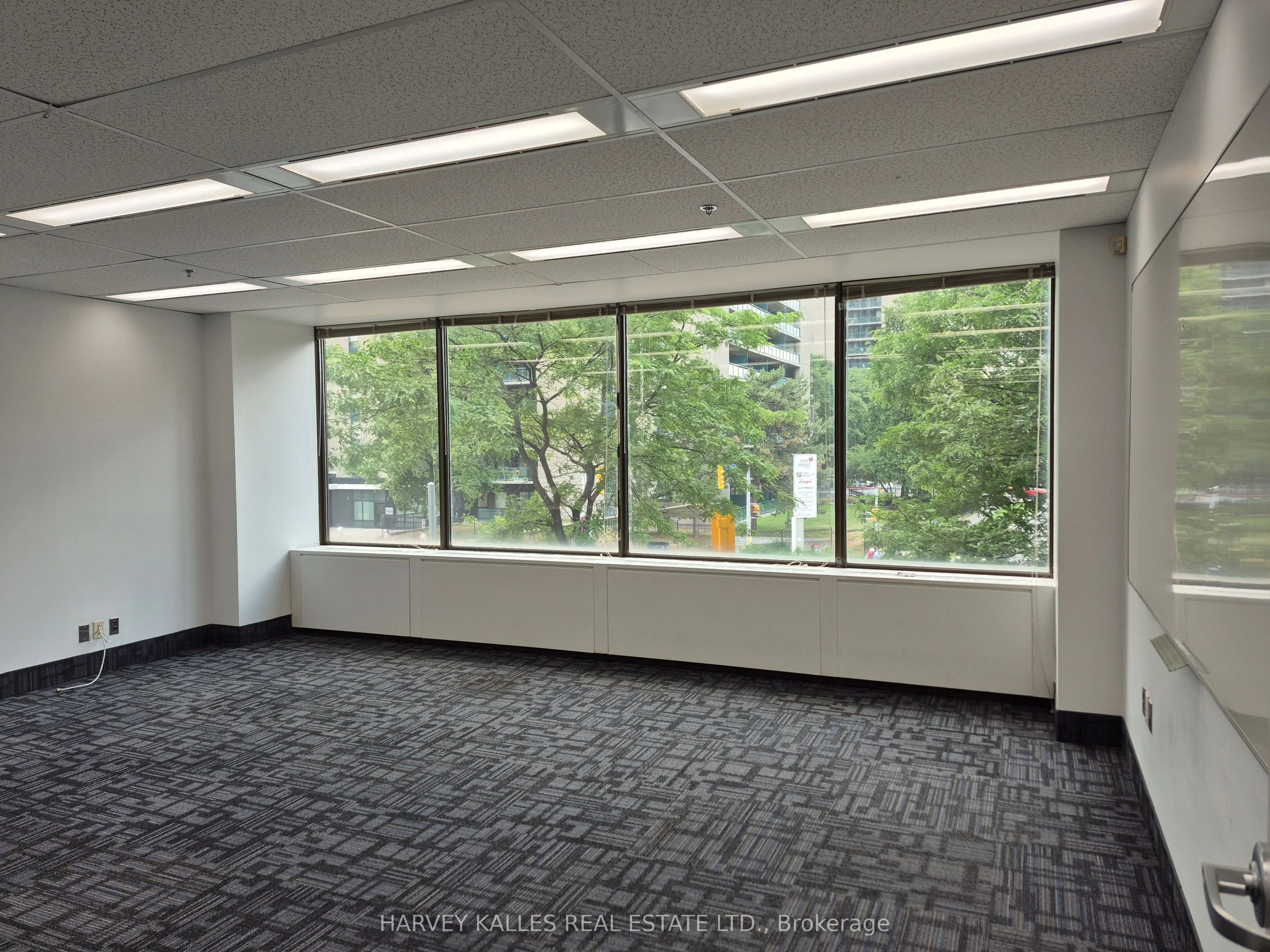 45 Sheppard Avenue E, #204