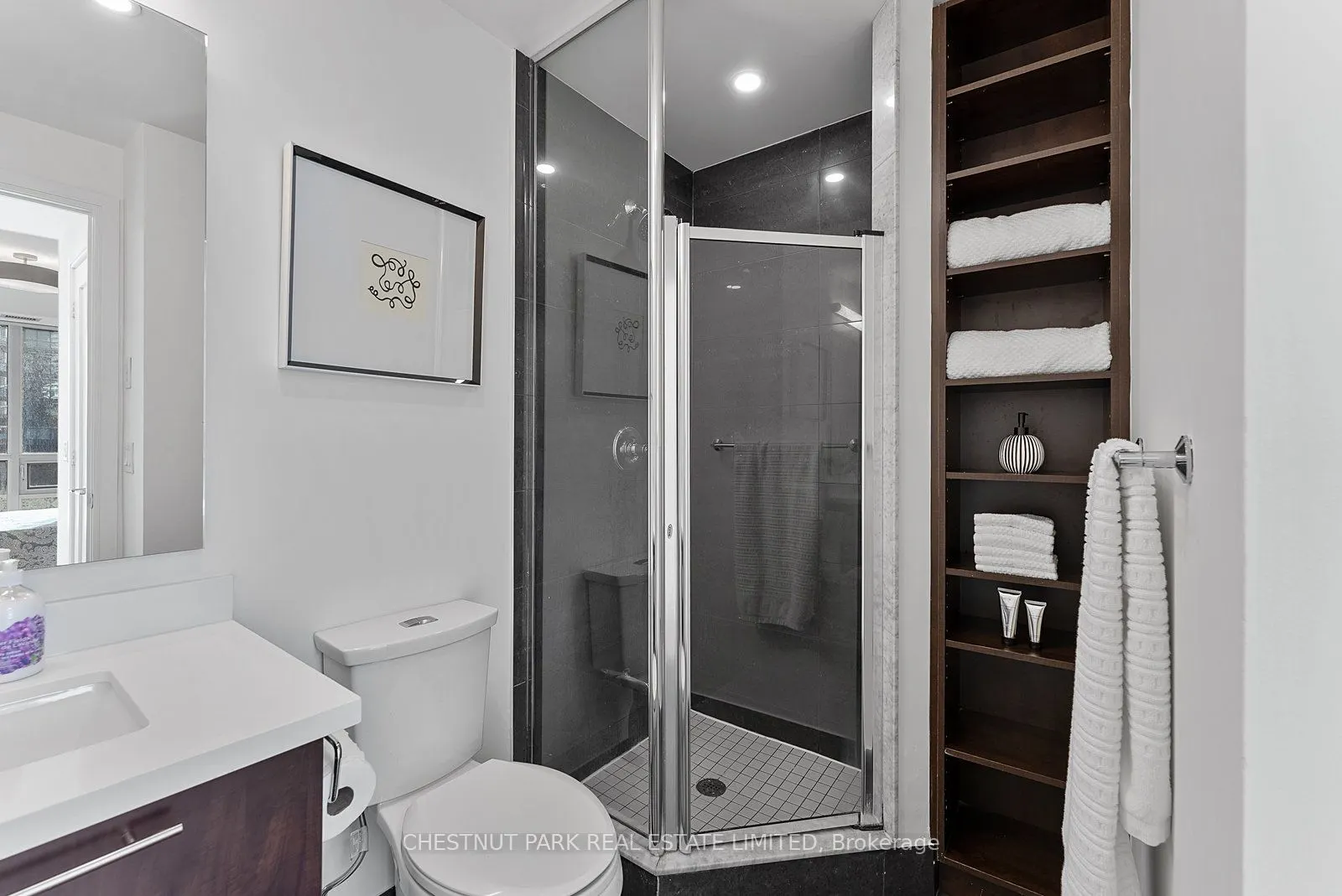 70 Roehampton Avenue, #719