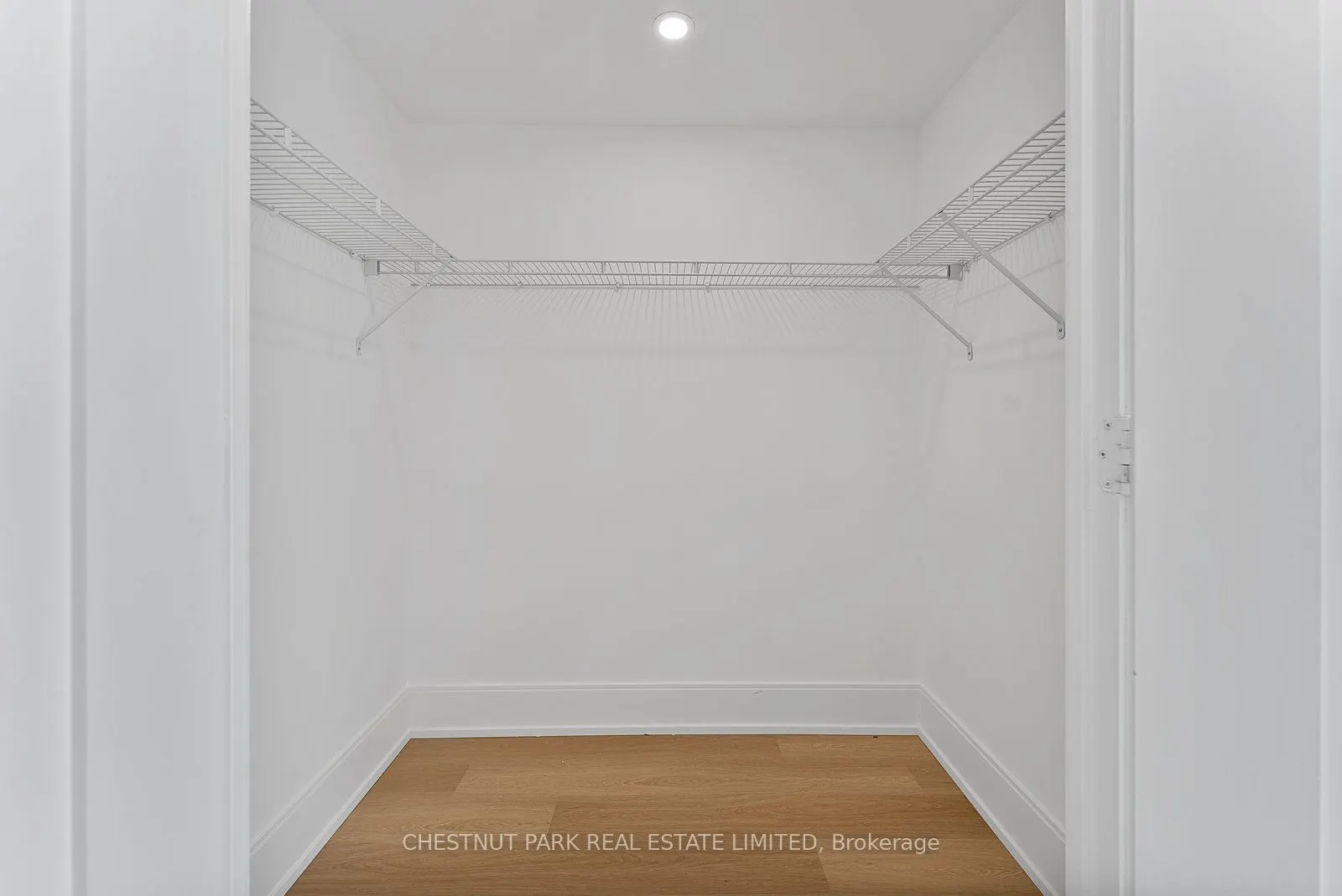 70 Roehampton Avenue, #719