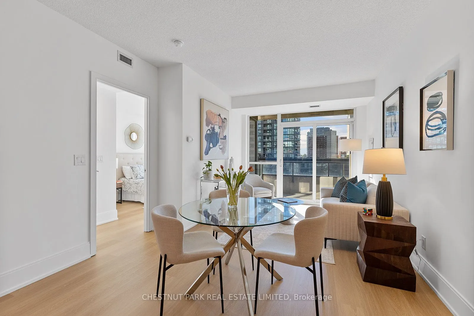 70 Roehampton Avenue, #719