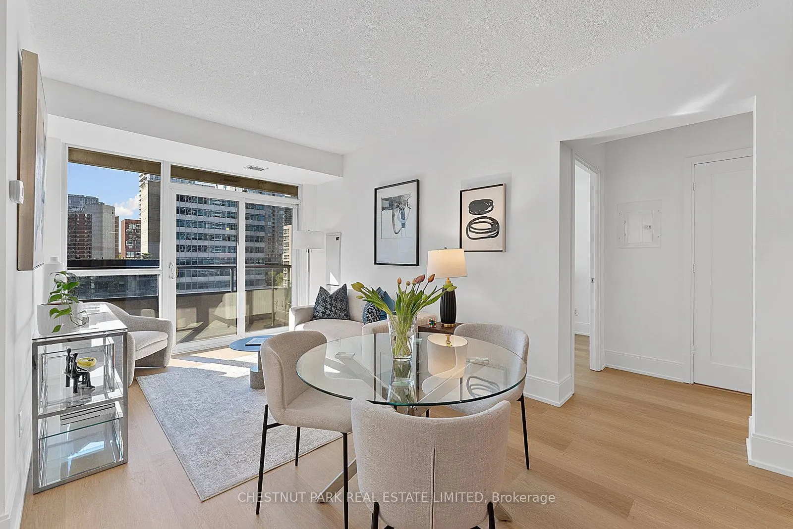 70 Roehampton Avenue, #719