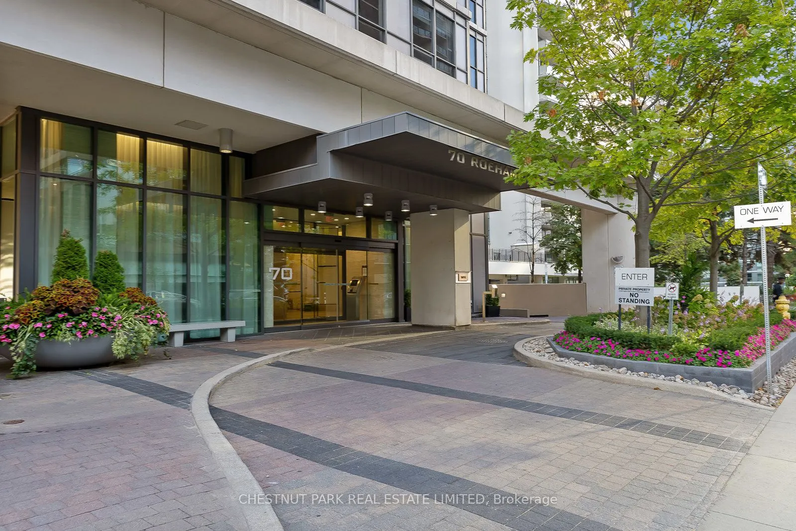 70 Roehampton Avenue, #719