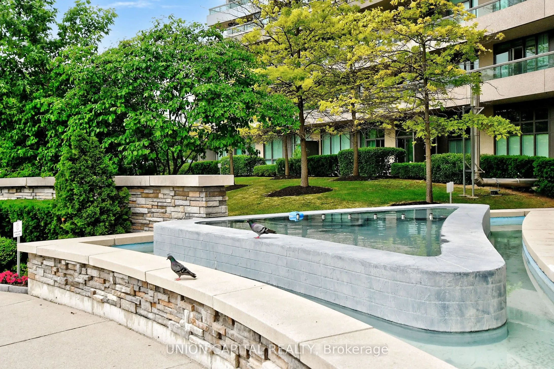 509 Beecroft Road, #1609