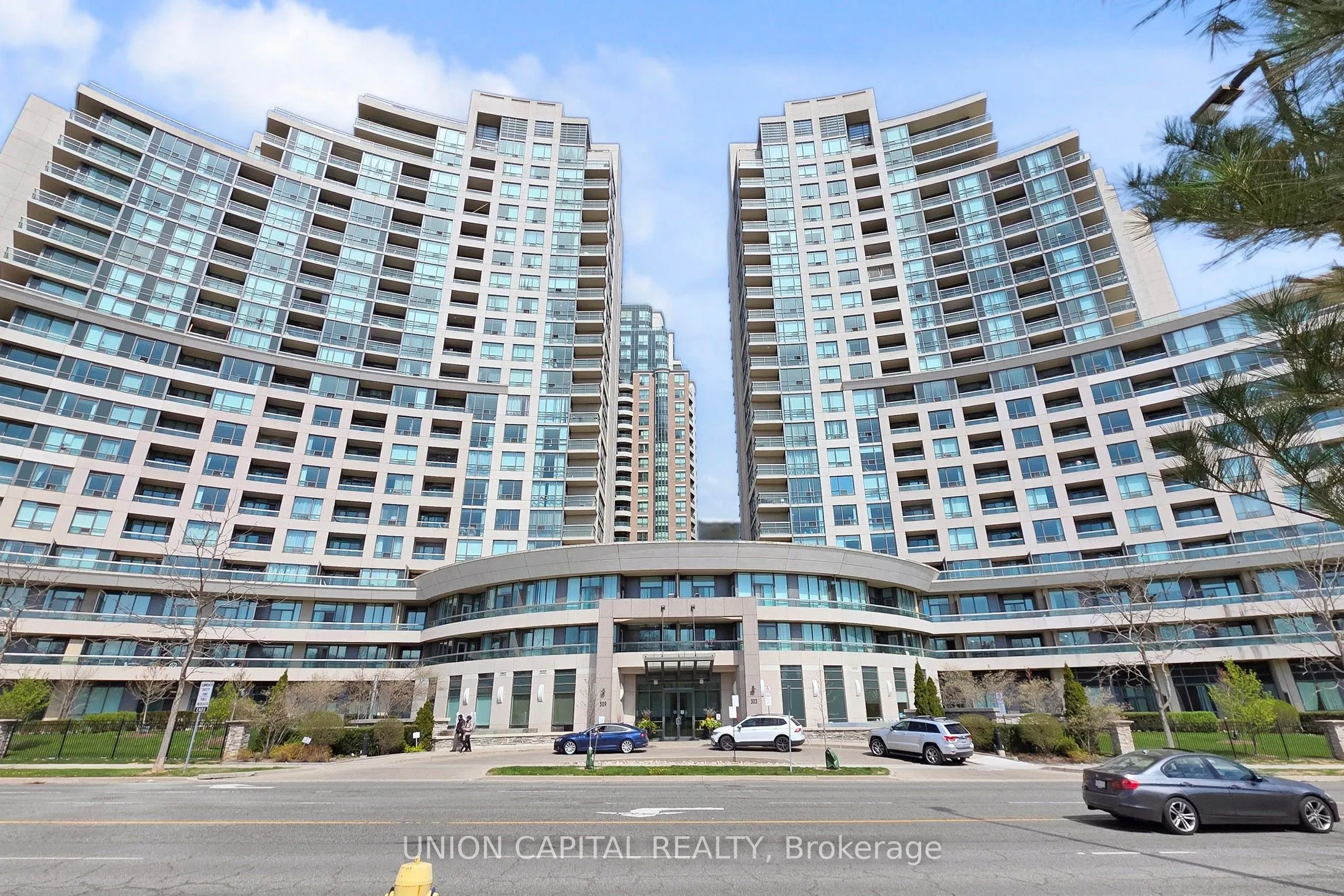 509 Beecroft Road, #1609