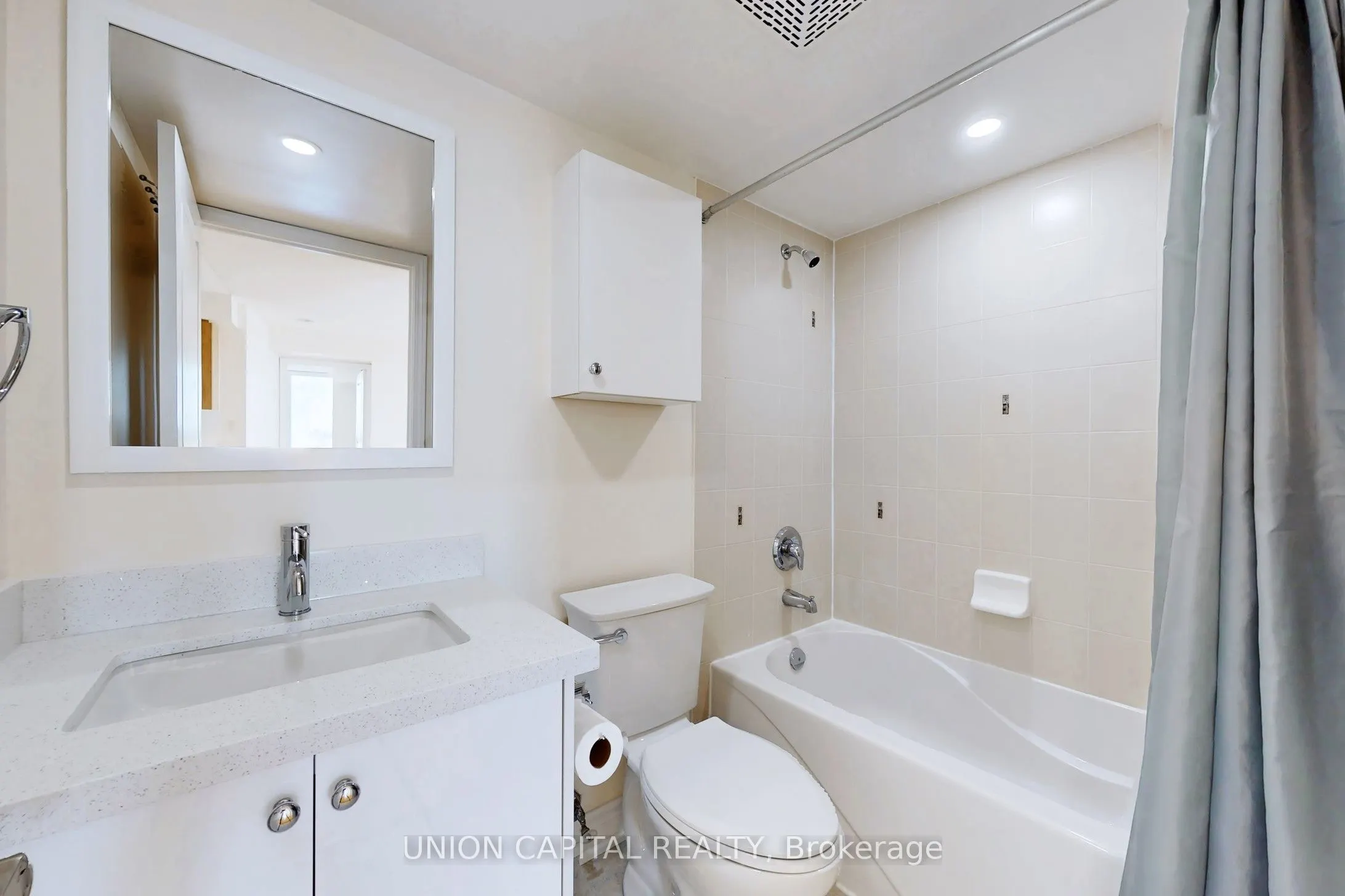 509 Beecroft Road, #1609