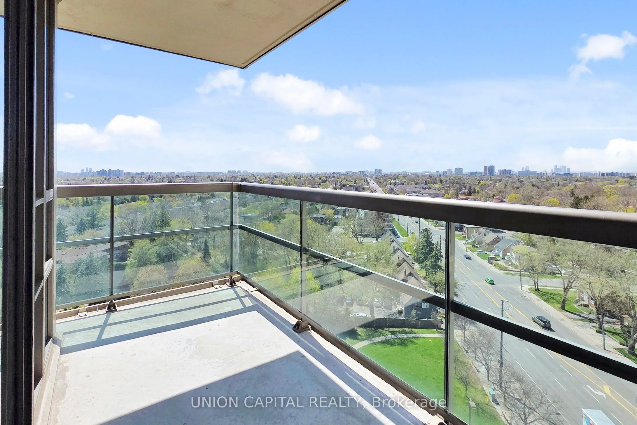 509 Beecroft Road, #1609