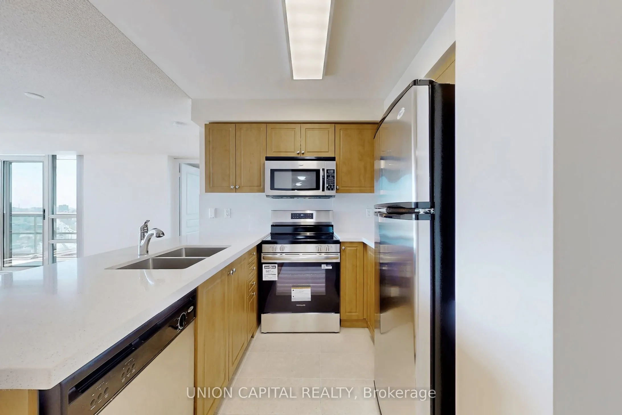 509 Beecroft Road, #1609