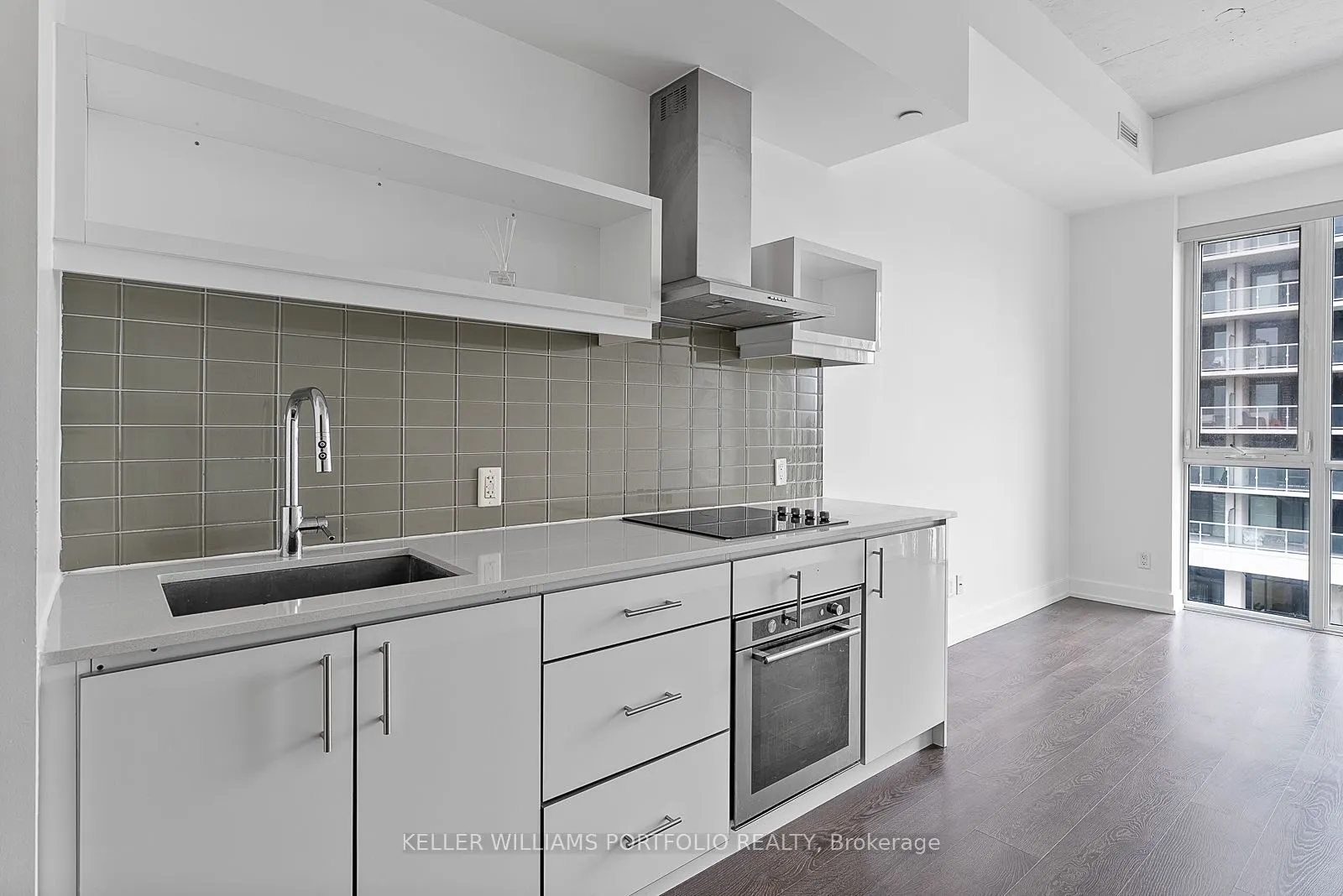 75 The Donway W, #1104